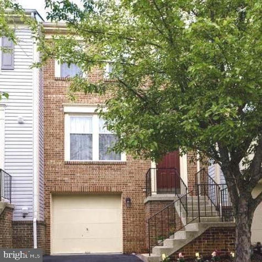 Excellent and super convenience location in sought after Amberfield Community is this Beautiful Garage Townhome . Home features 3 Bedrooms, 2 Baths and 1 Half Bath, 1 Car Garage , Vaulted Ceiling, Harwood floors throughout Main and Bedroom levels. Separate Dining Room with door to spacious deck over looking fenced rear and trees. Walk-out lower level with a cozy wood burning fireplace. Many shops and restaurants are within walking distance and less than 5 minutes drive to I270 , Washingtonian Center and Downtown Crown. Homeowners request to remove shoes covers if going outside and re-use covers when inside home. Please remove shoes or use shoes covers provided. Please lock all exterior doors  and turn off all lights upon leaving. 

*Owner ask that all applicants over 18 will need to have a 700 + credit score to be considered*
*No pets*