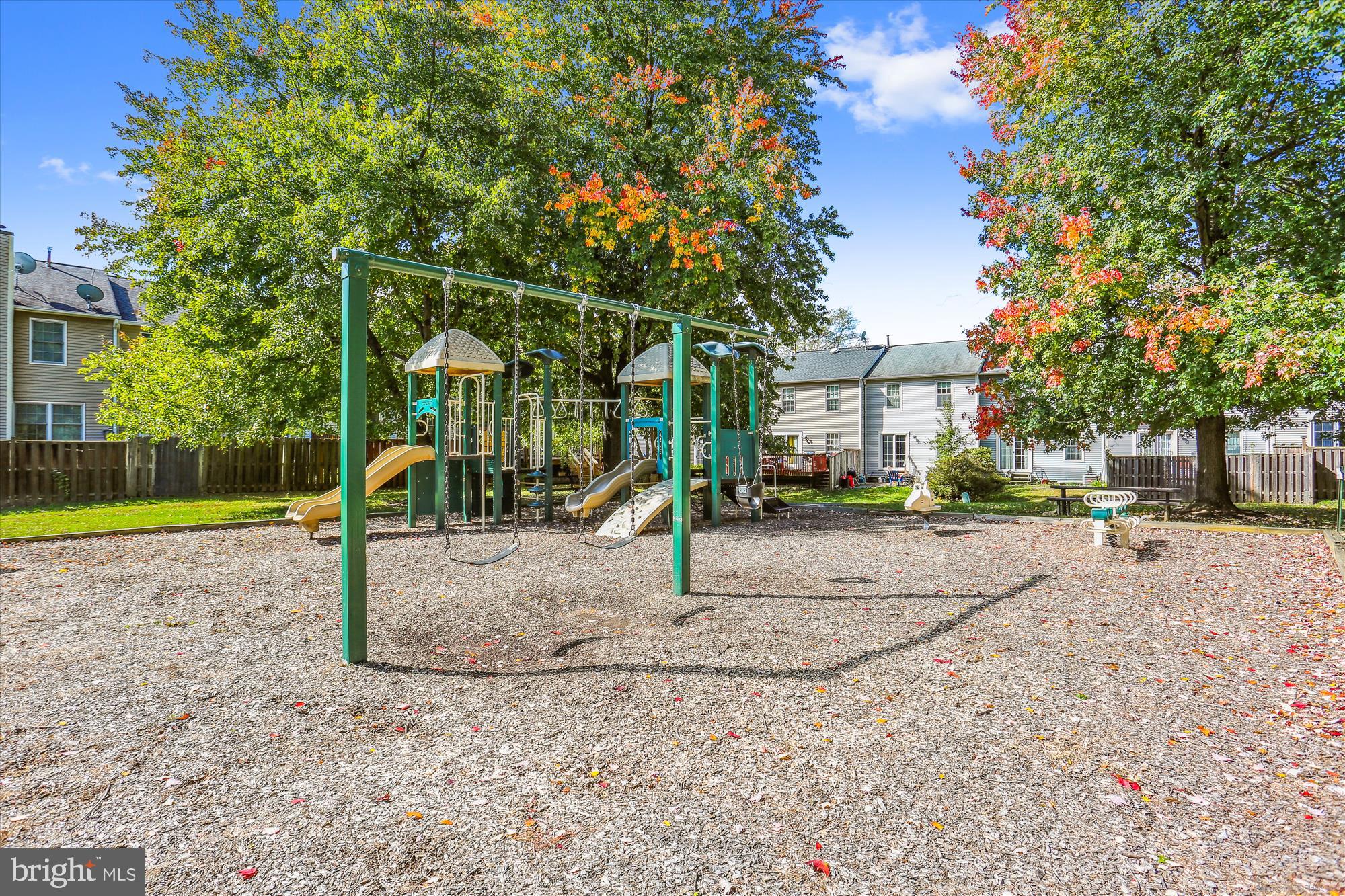 FLOWER HILL - Residential