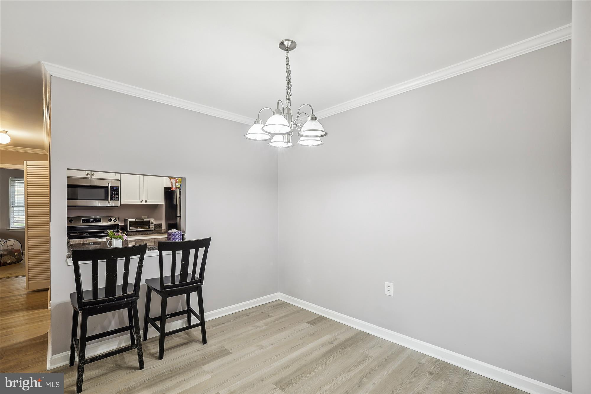 FLOWER HILL - Residential