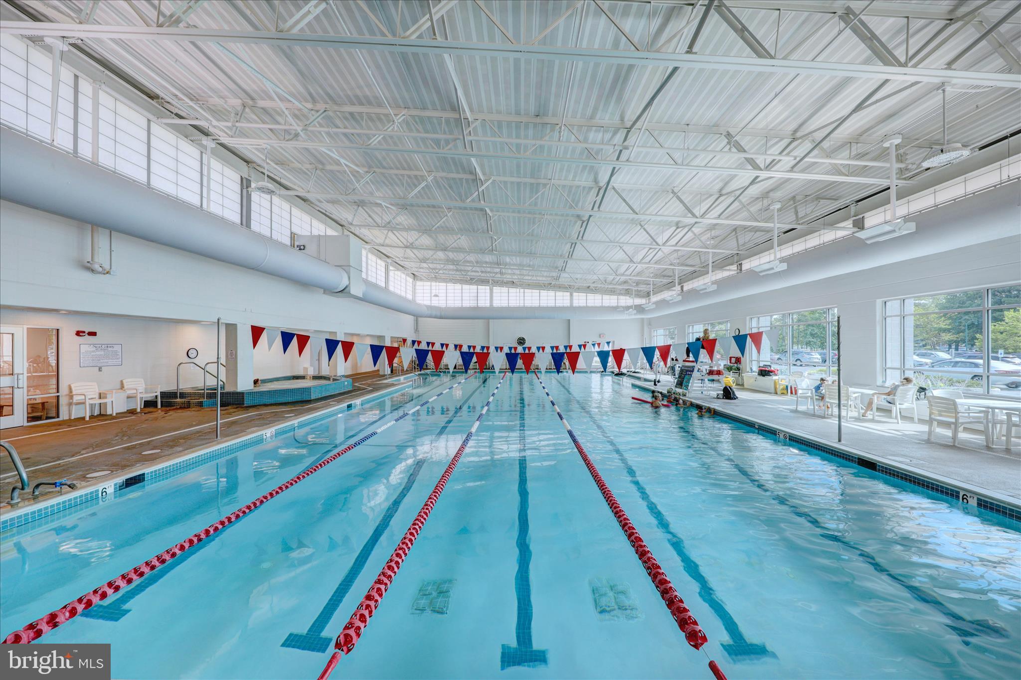 SEA COLONY WEST - Residential