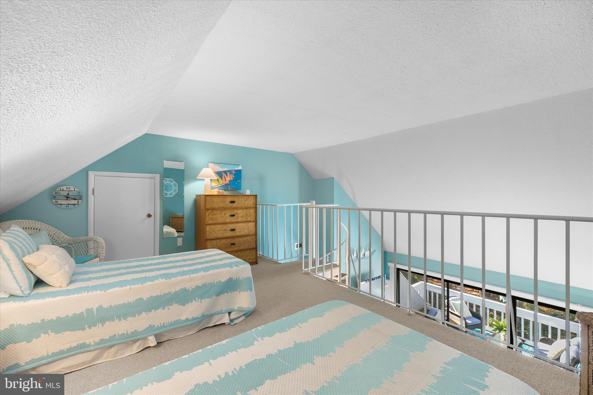 SEA COLONY WEST - Residential