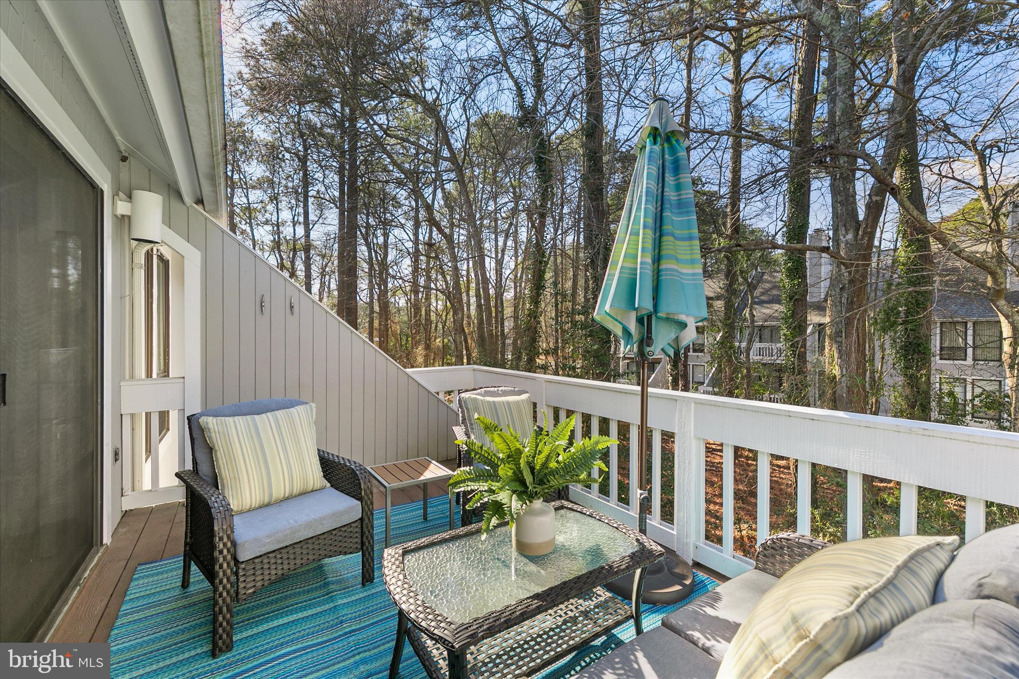 SEA COLONY WEST - Residential