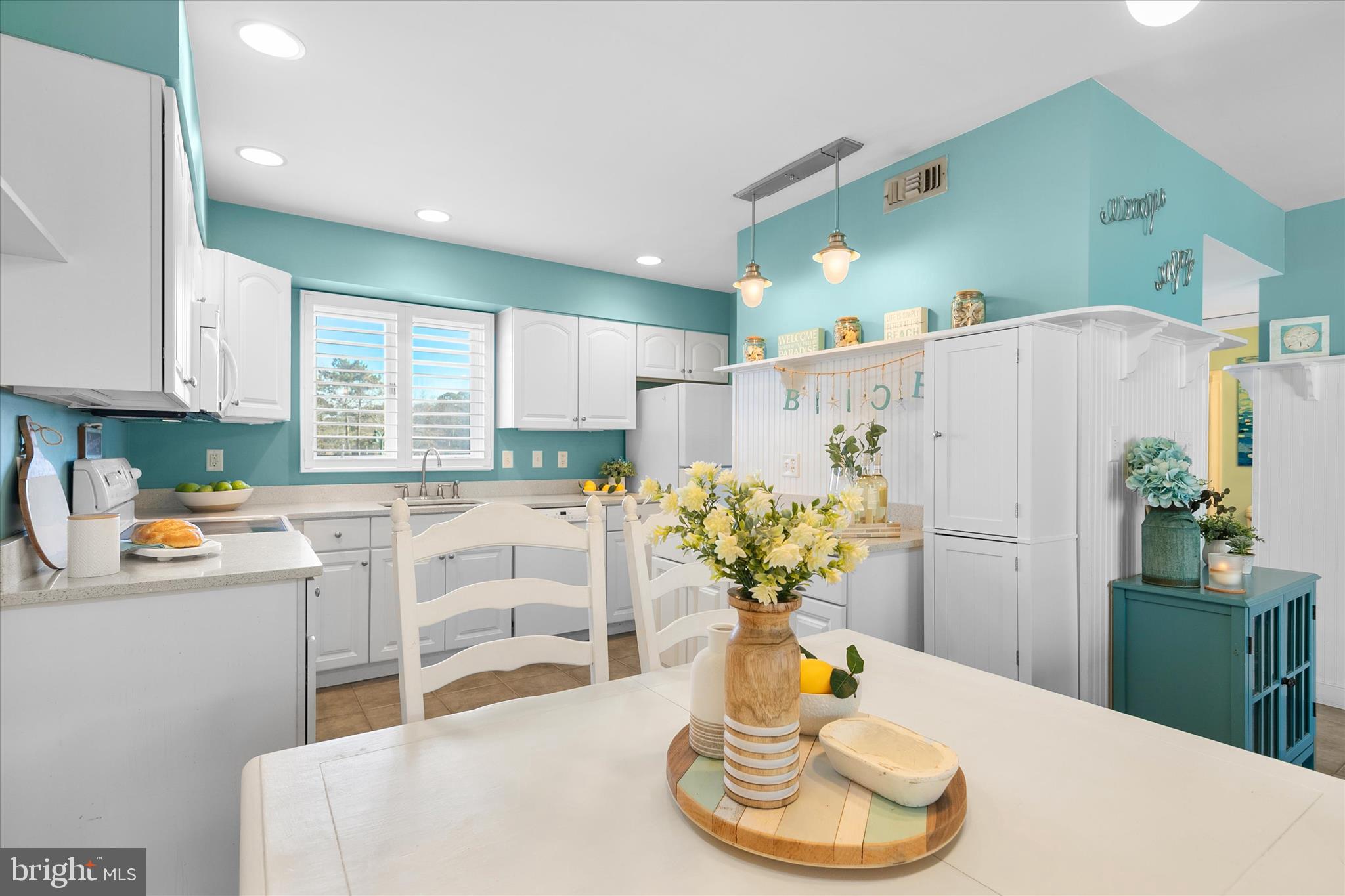 SEA COLONY WEST - Residential