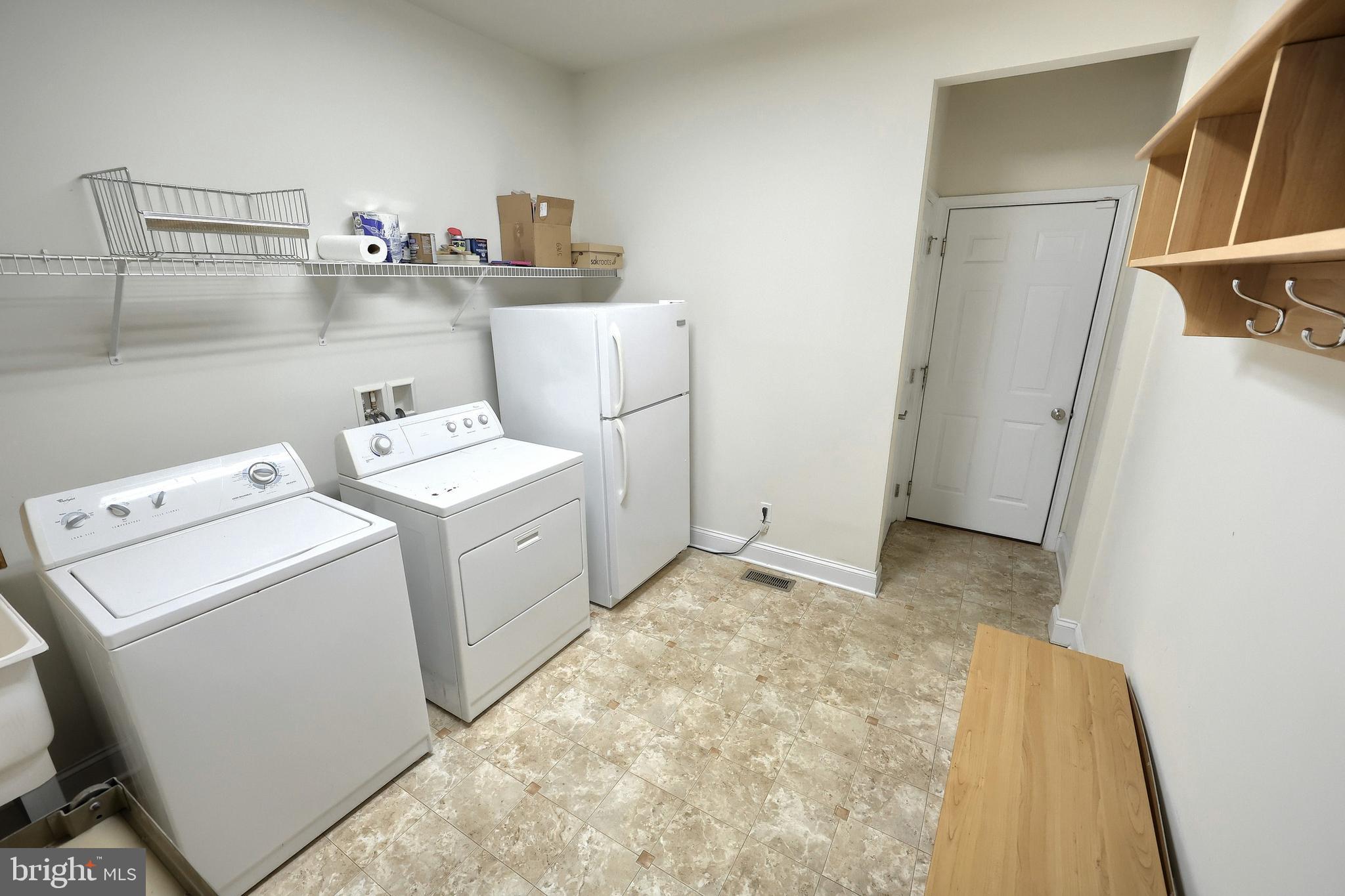 FOX RUN CREEK ESTATES - Residential