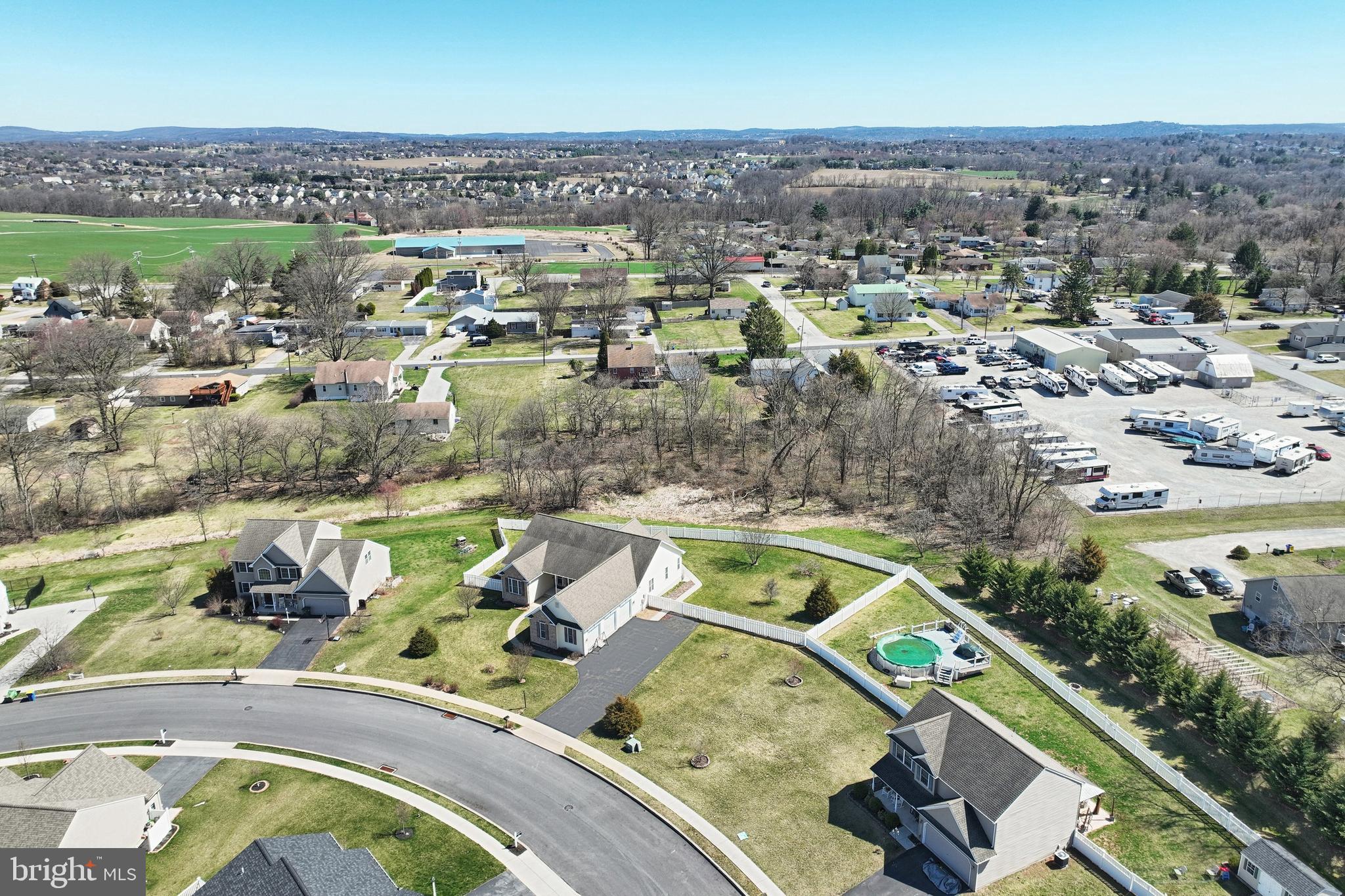 FOX RUN CREEK ESTATES - Residential