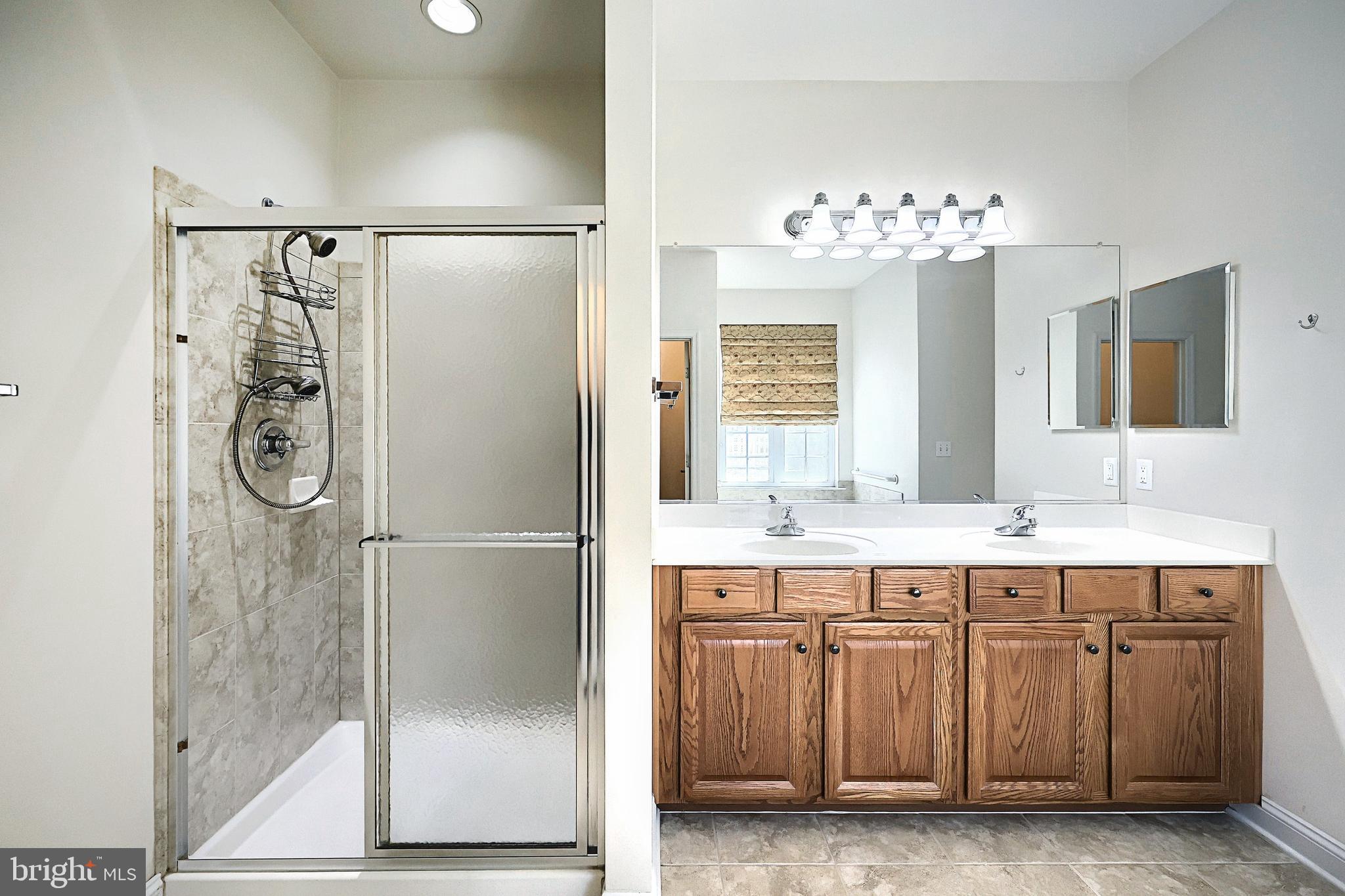 FOX RUN CREEK ESTATES - Residential