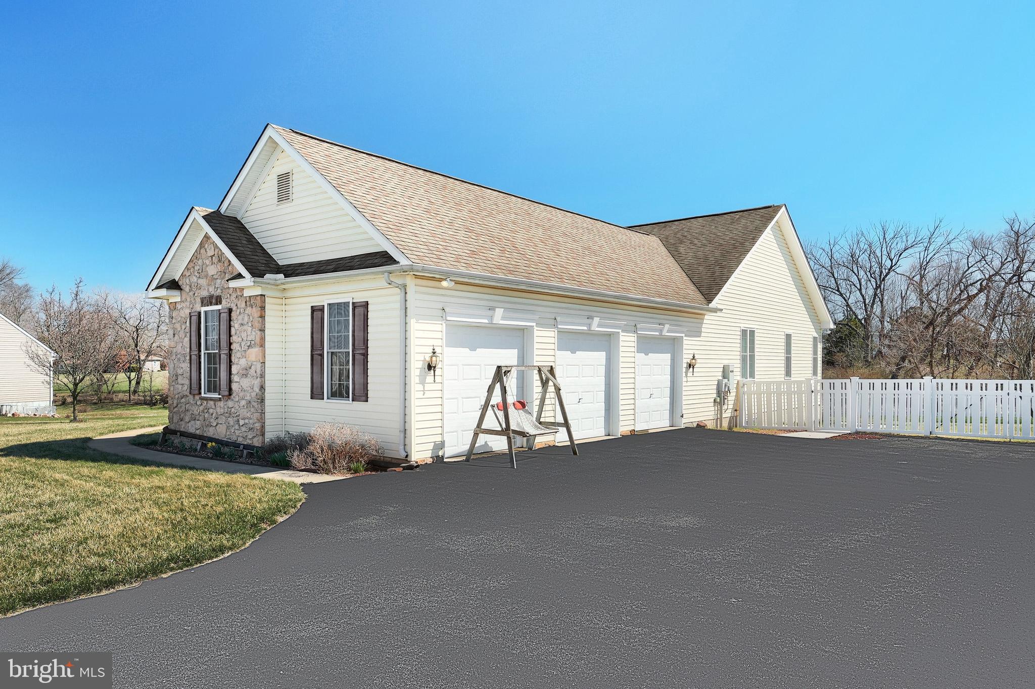 FOX RUN CREEK ESTATES - Residential