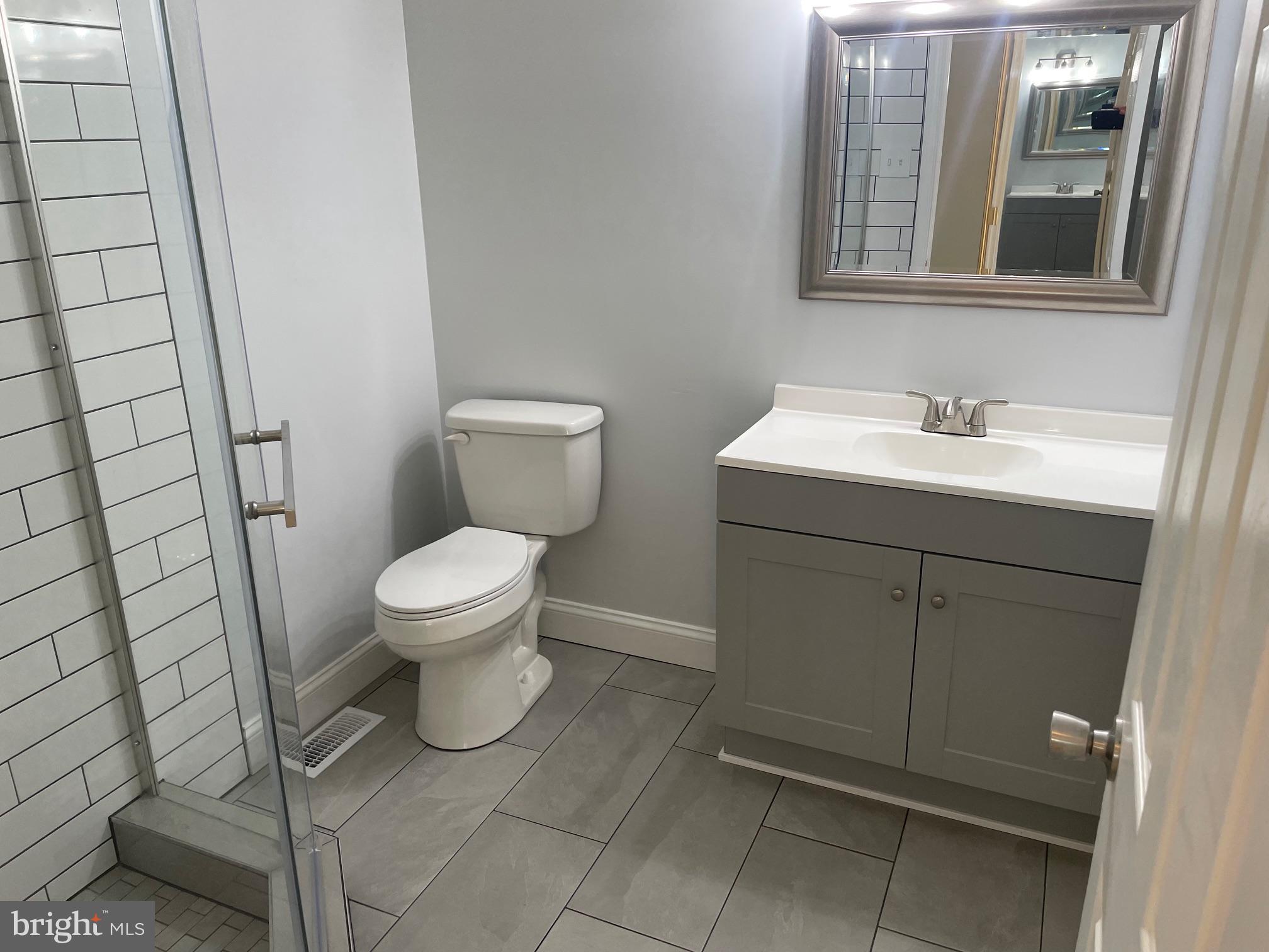 TOWAMENCIN CONDOS - Residential Lease