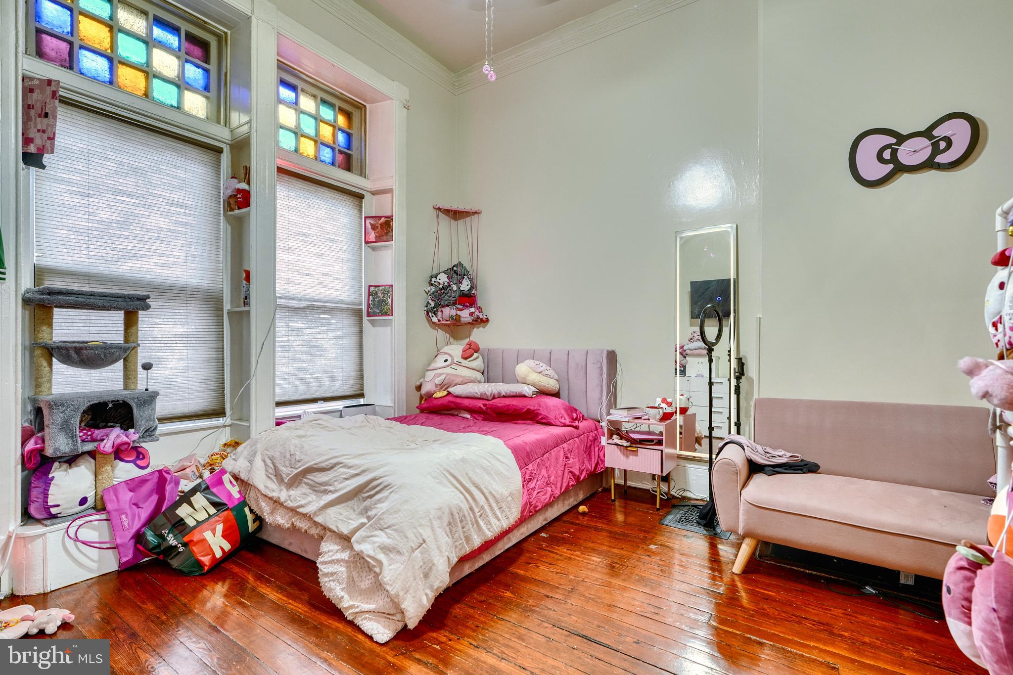 CHARLES VILLAGE - Residential Income