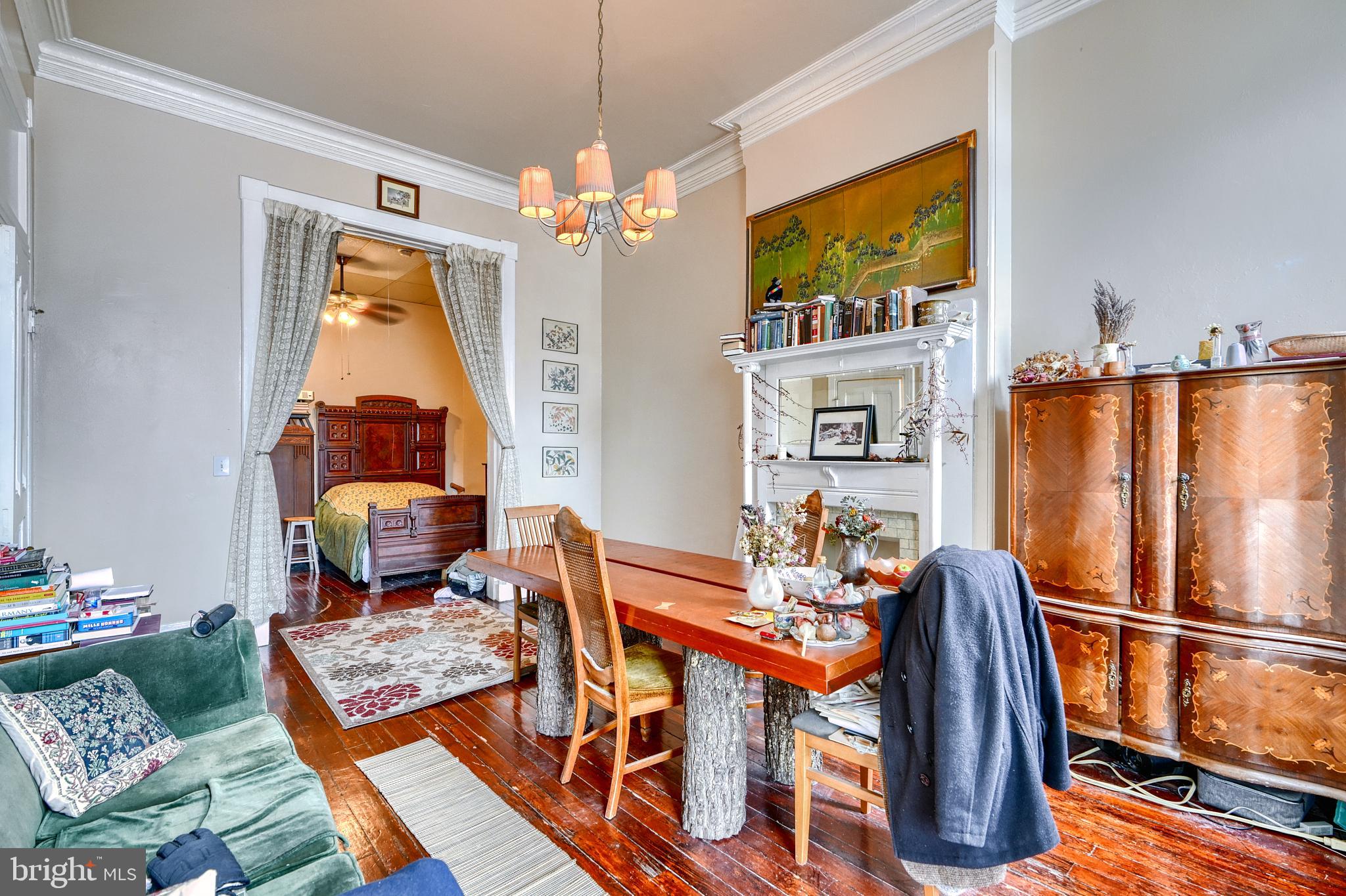CHARLES VILLAGE - Residential Income