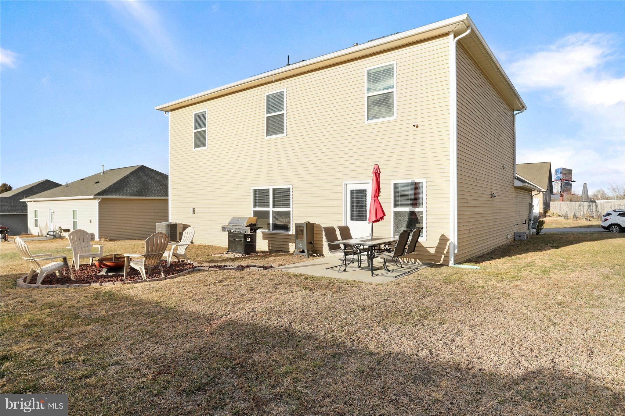 MCGINNIS POINT - Residential