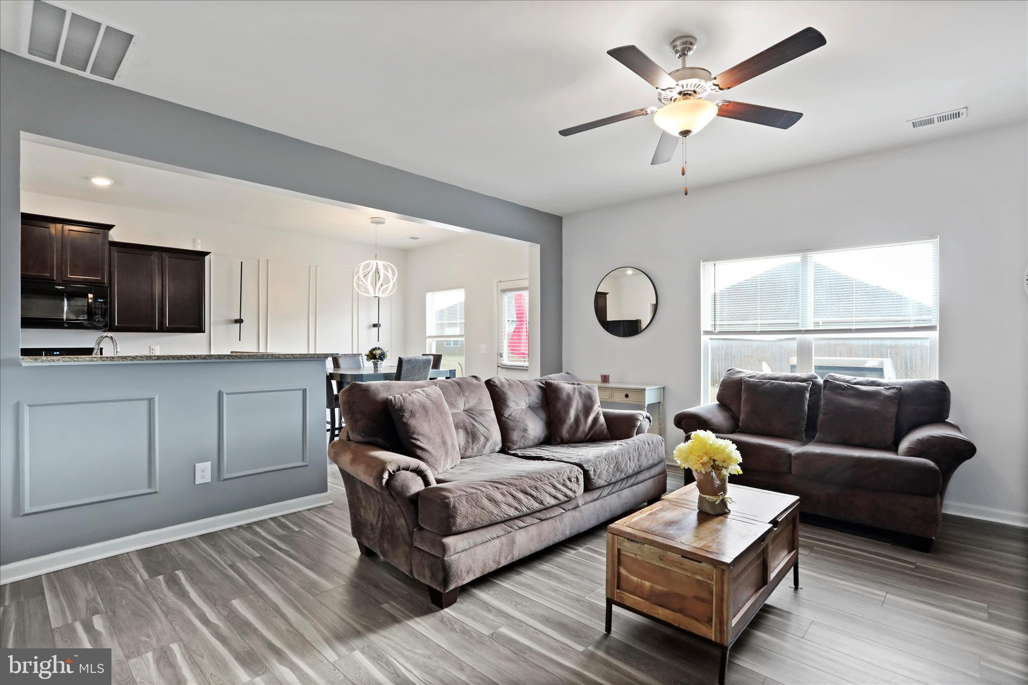 MCGINNIS POINT - Residential