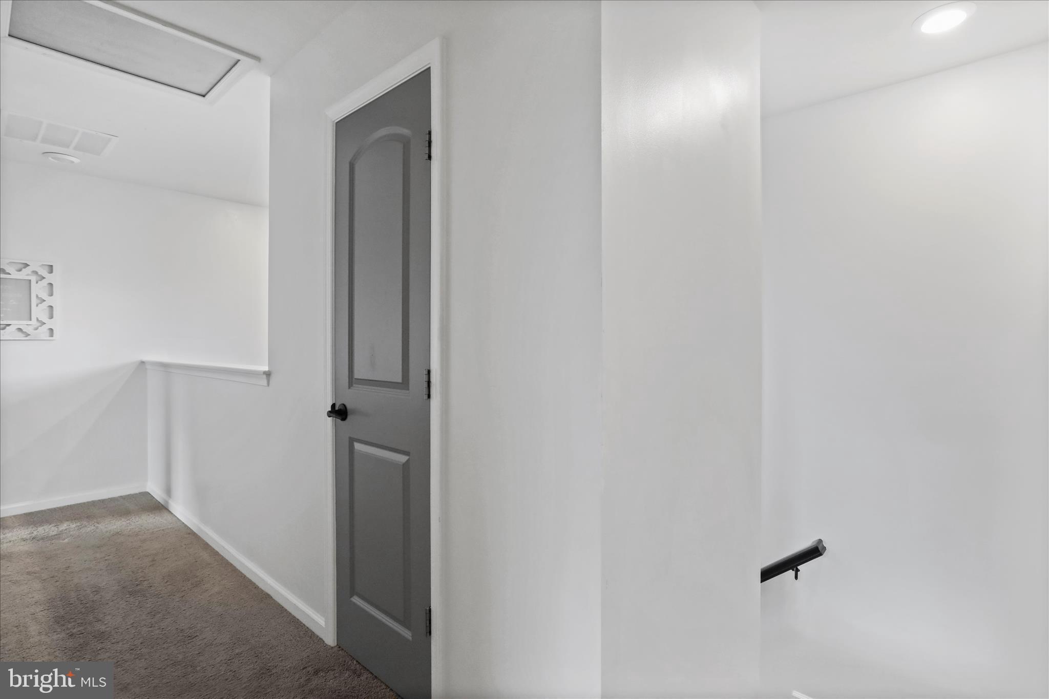 MCGINNIS POINT - Residential