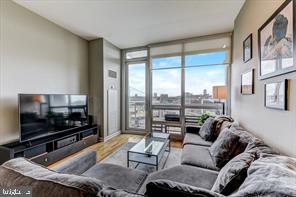 NORTHERN LIBERTIES - Residential Lease