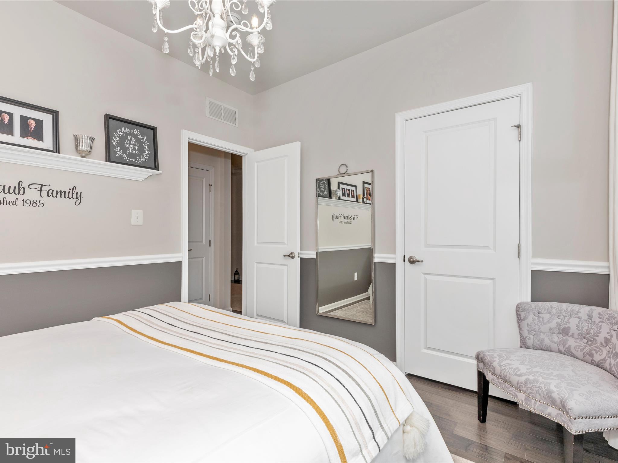 CLOVER RIDGE - Residential