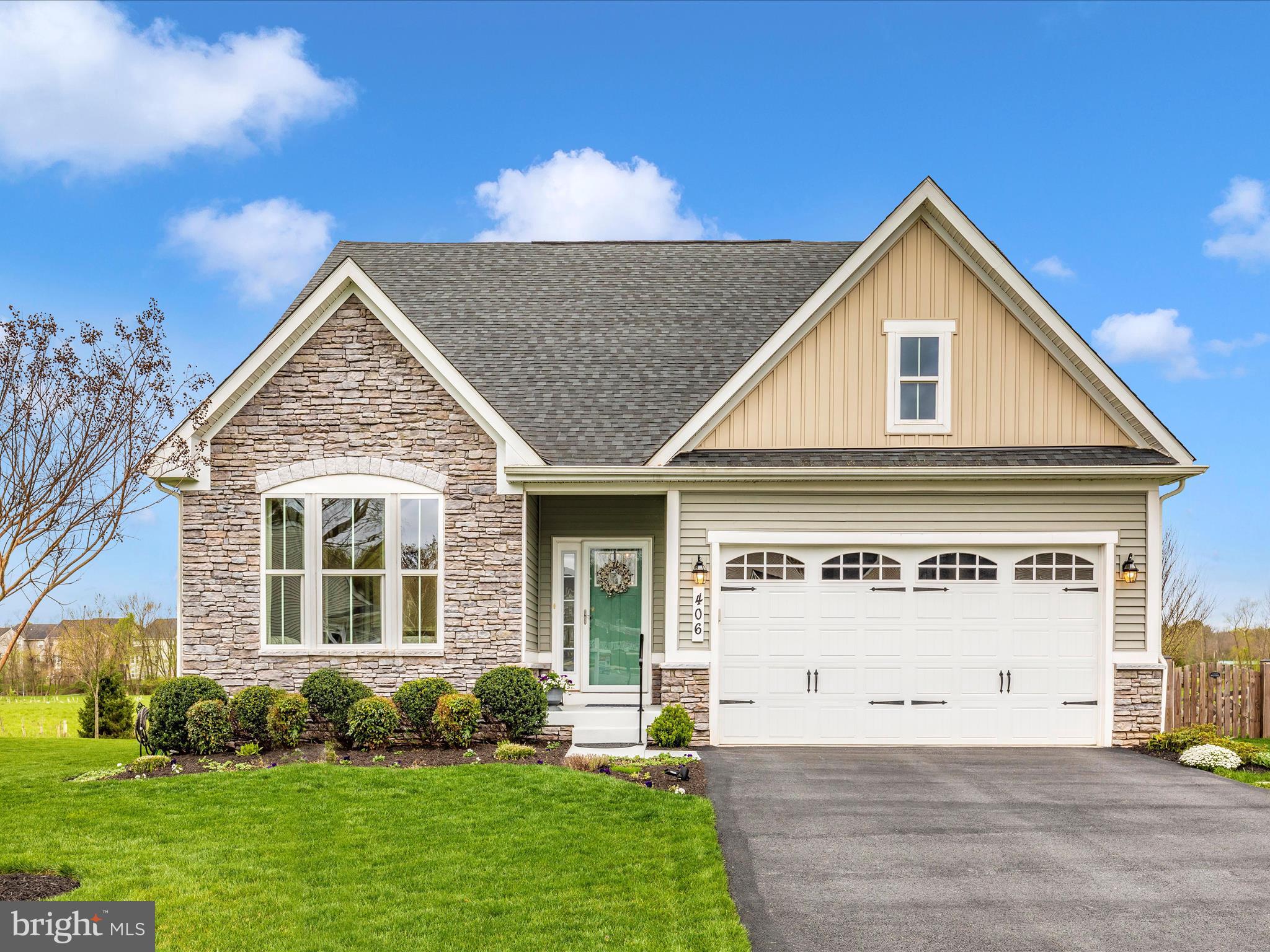 CLOVER RIDGE - Residential