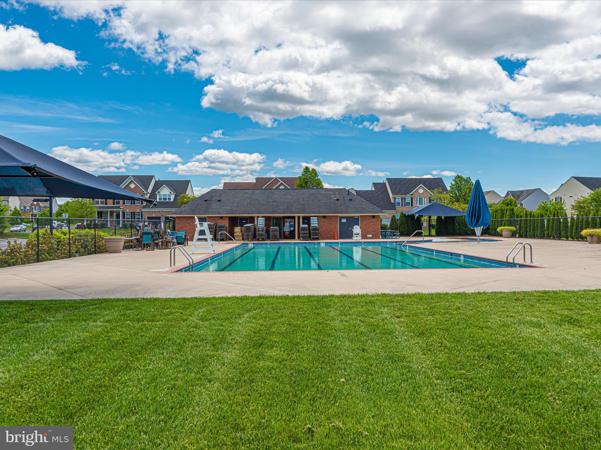 CLOVER RIDGE - Residential