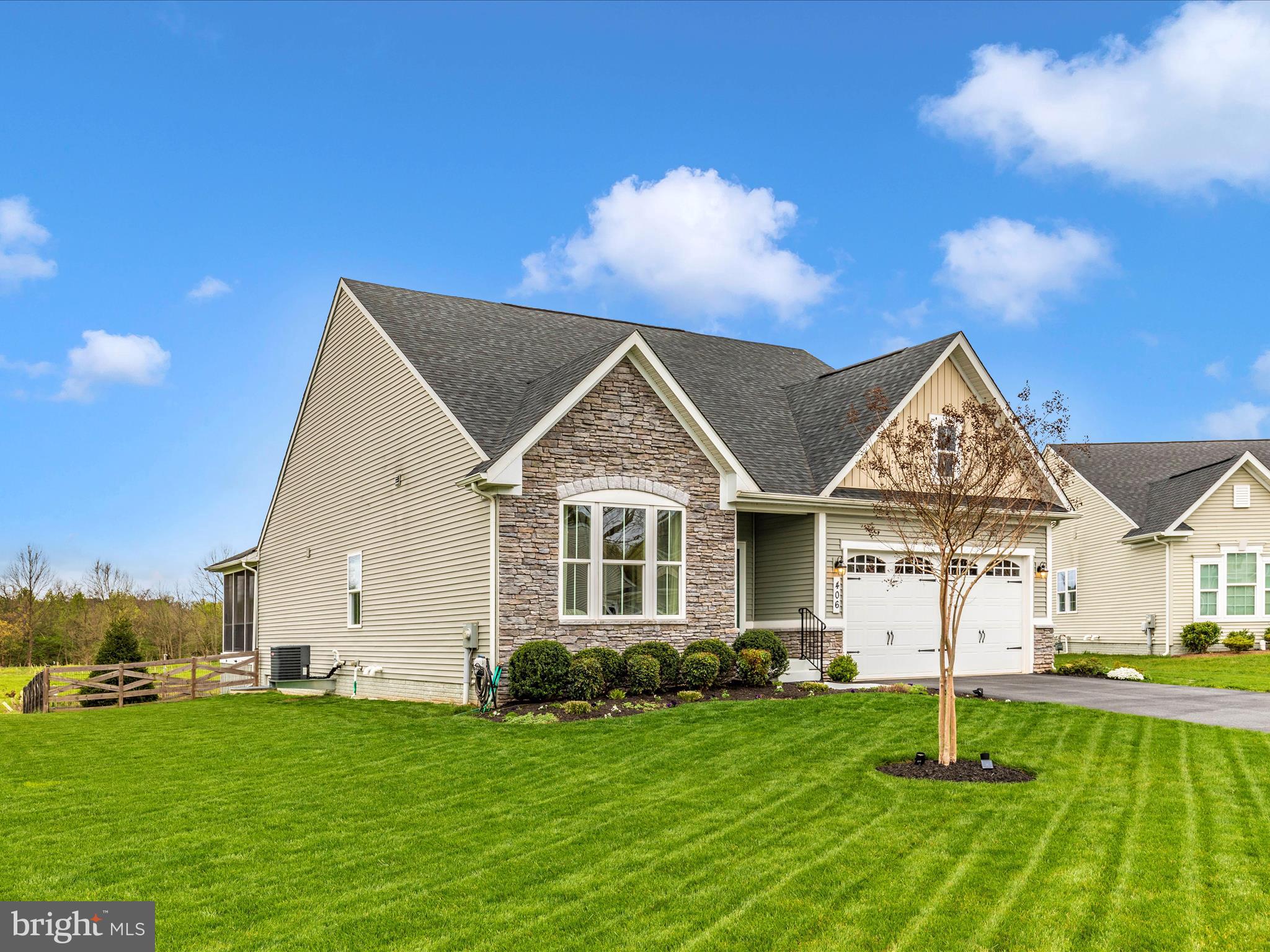 CLOVER RIDGE - Residential