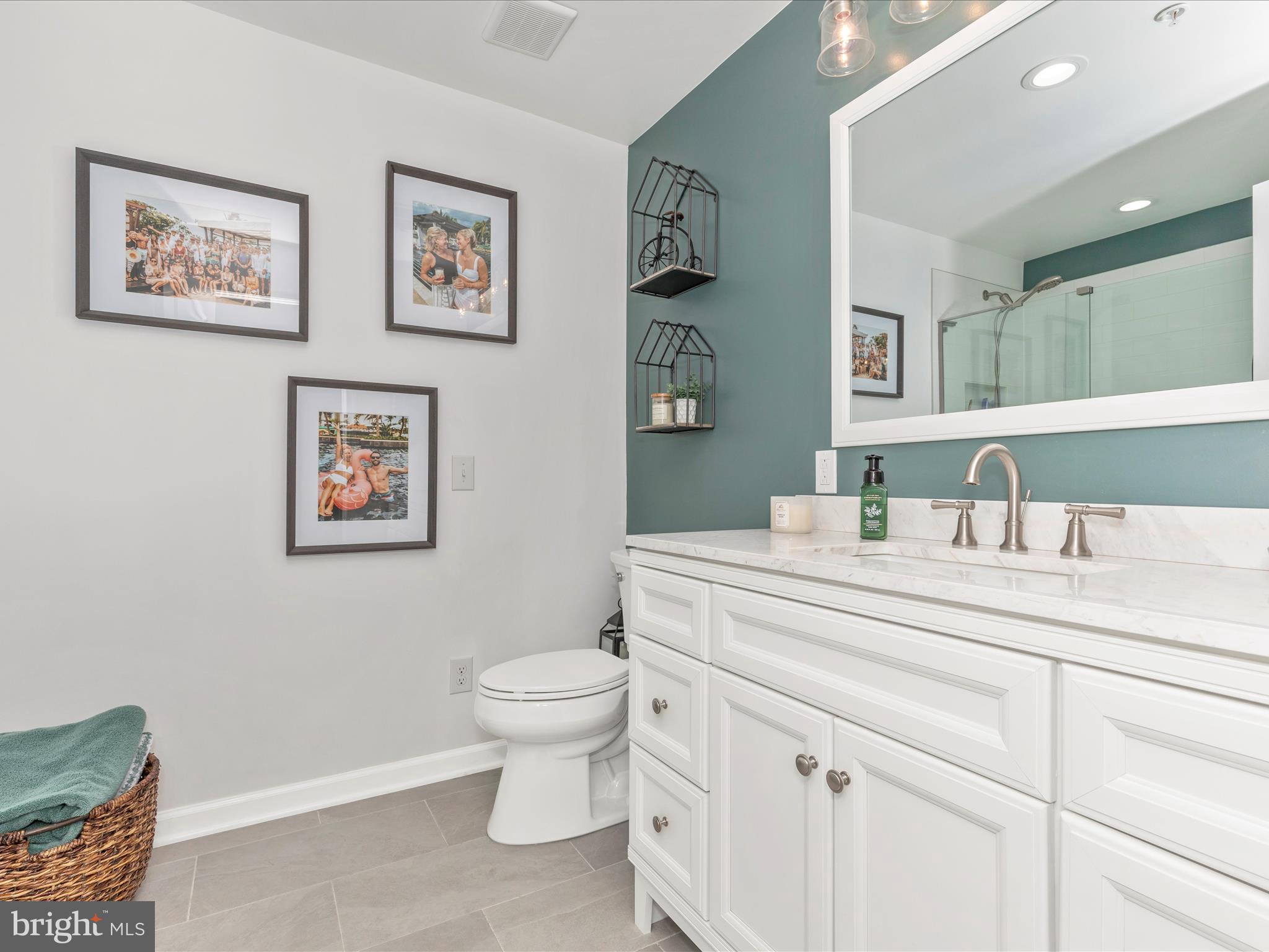 CLOVER RIDGE - Residential