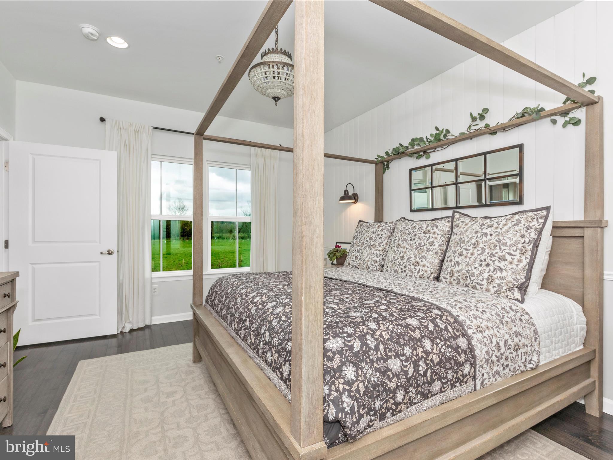 CLOVER RIDGE - Residential