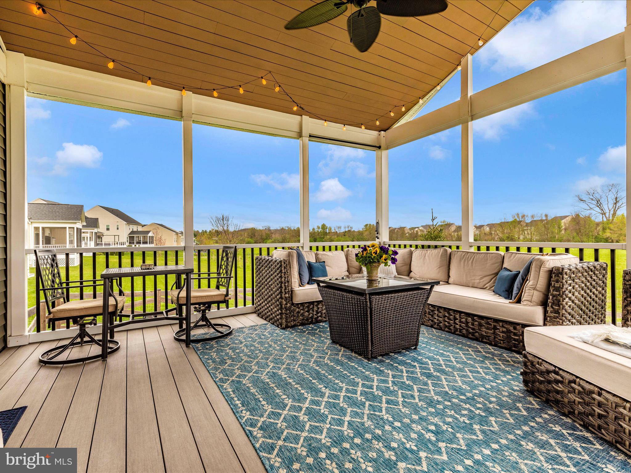 CLOVER RIDGE - Residential