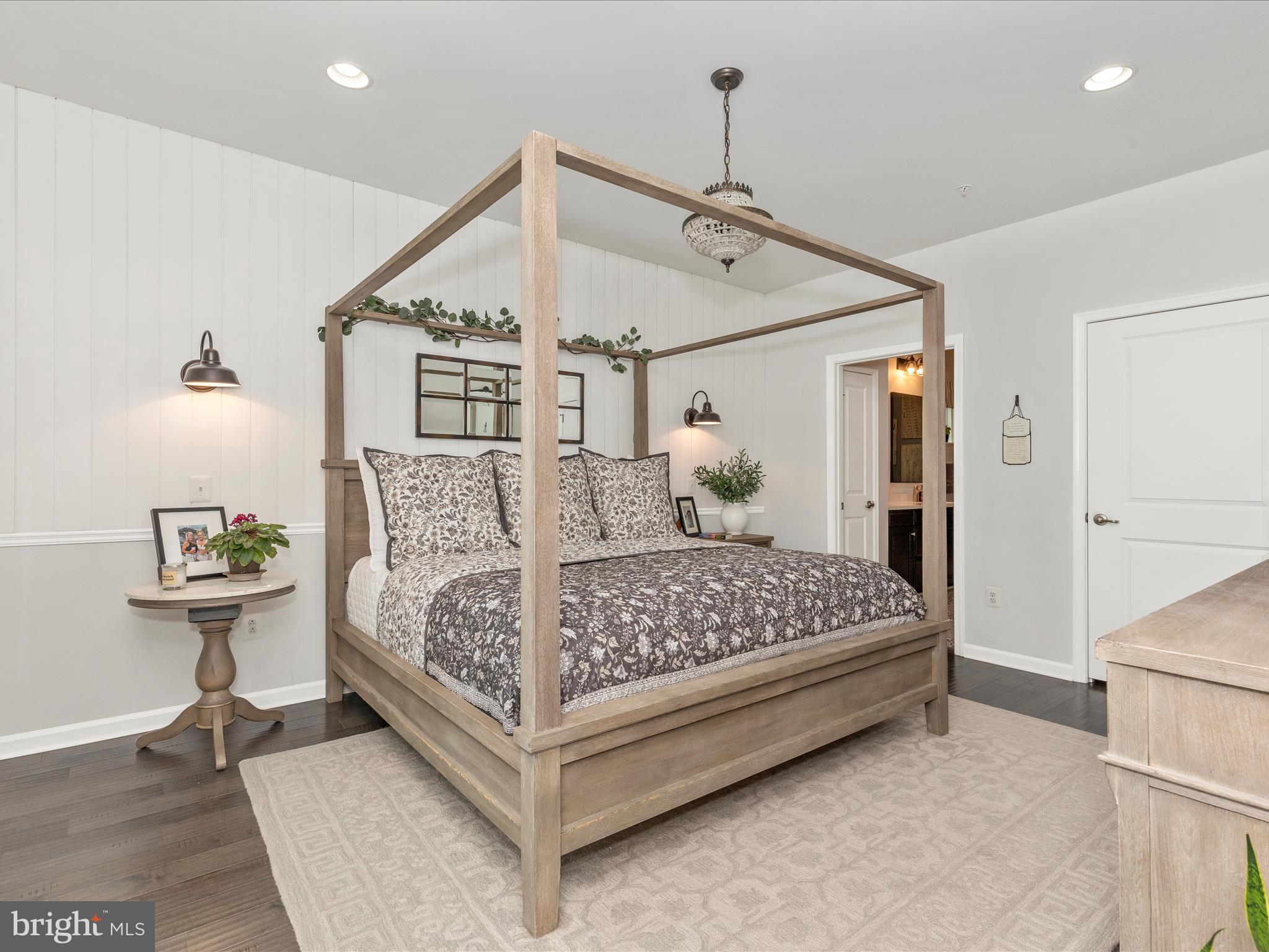 CLOVER RIDGE - Residential