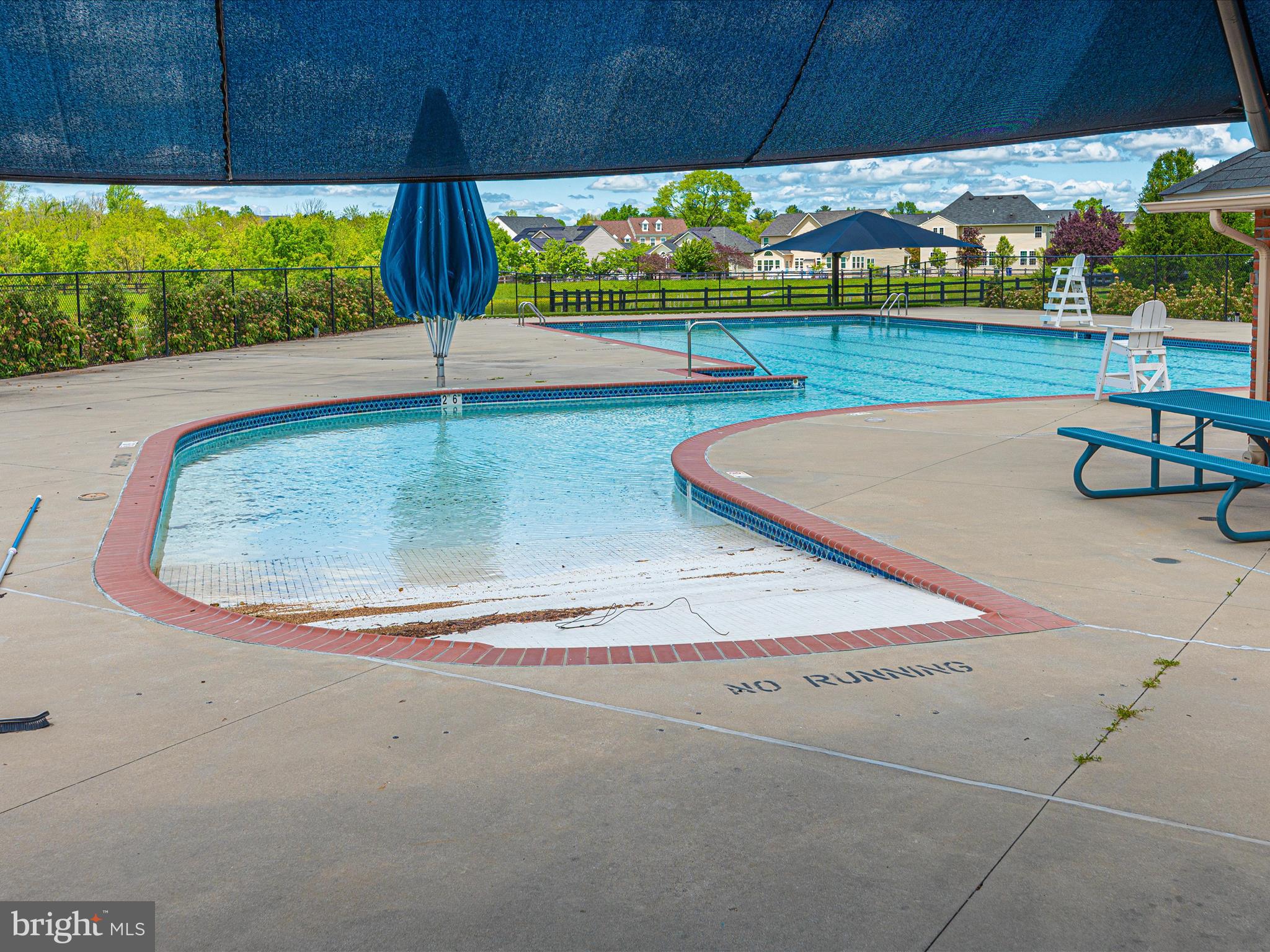 CLOVER RIDGE - Residential