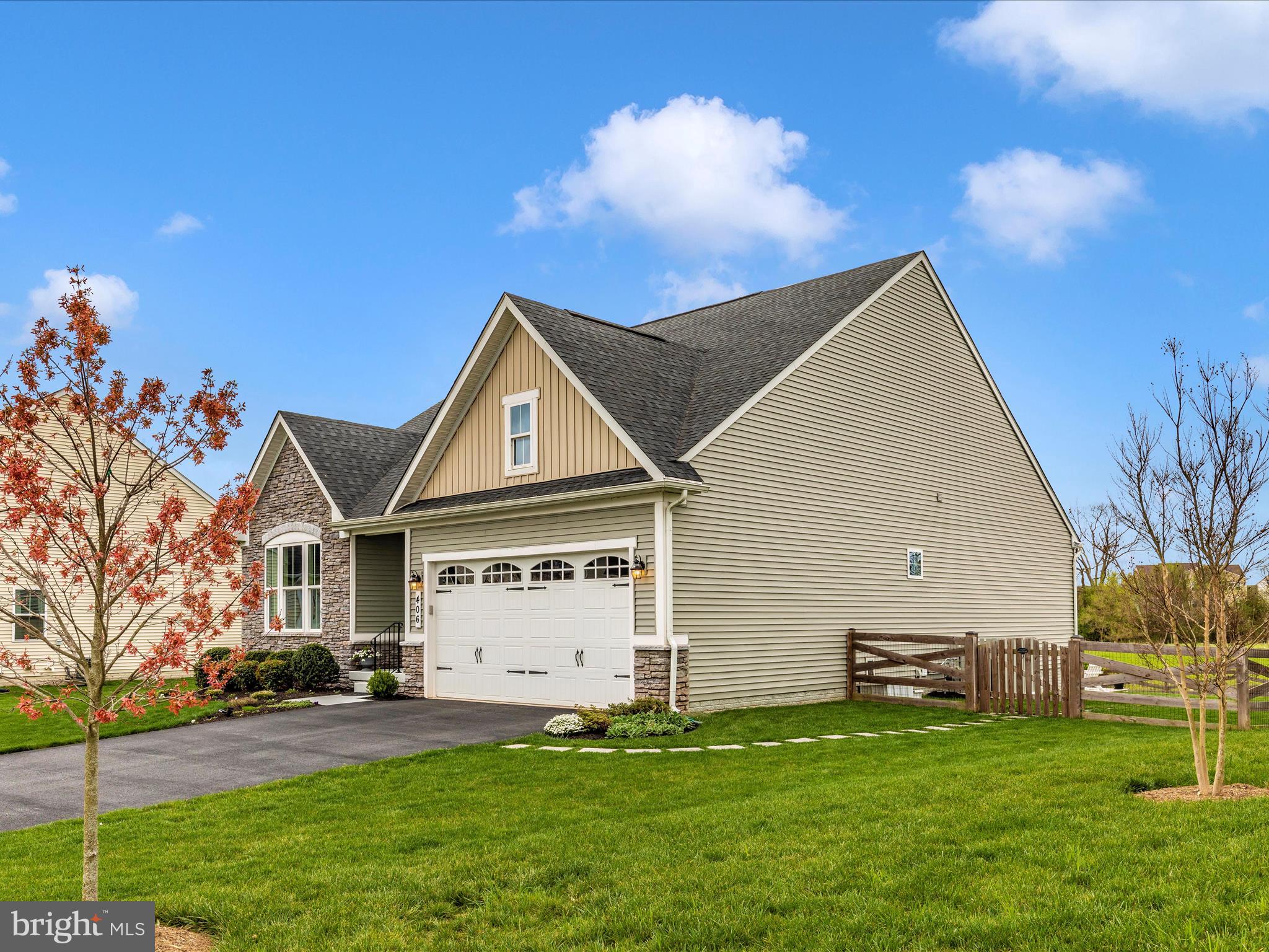 CLOVER RIDGE - Residential