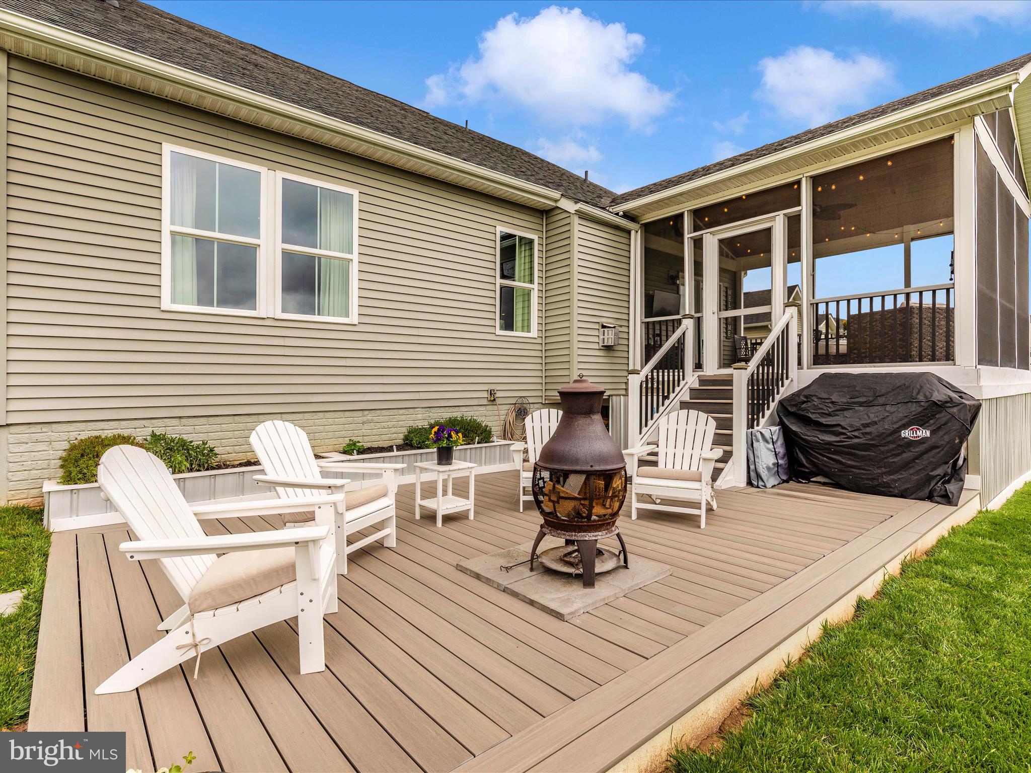 CLOVER RIDGE - Residential