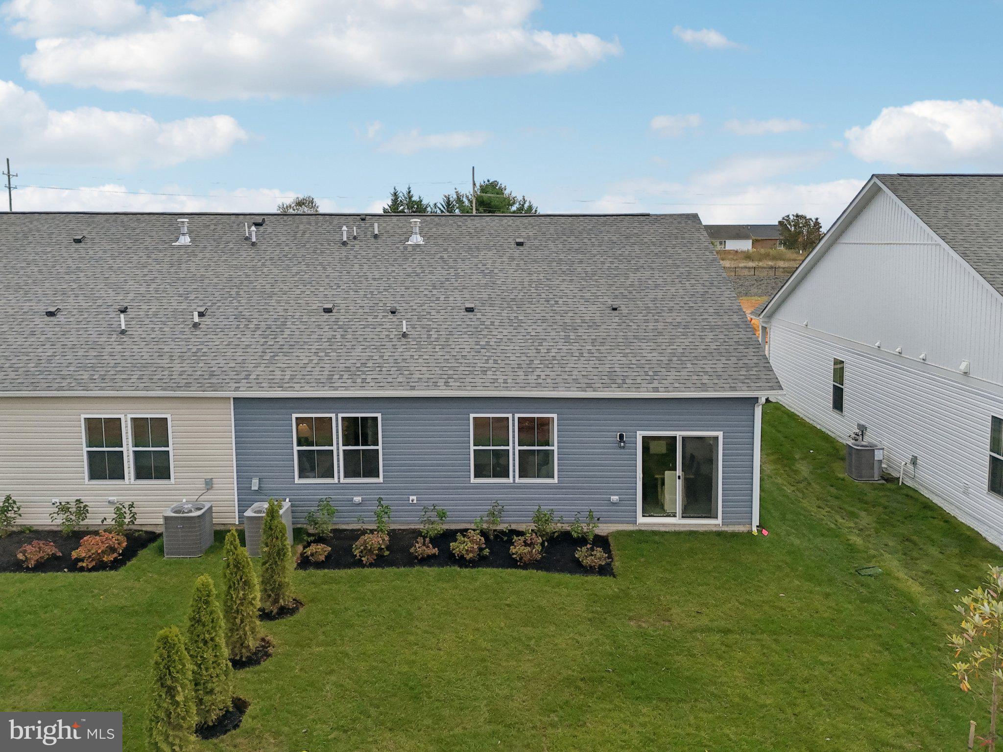 WILLOW RUN - Residential