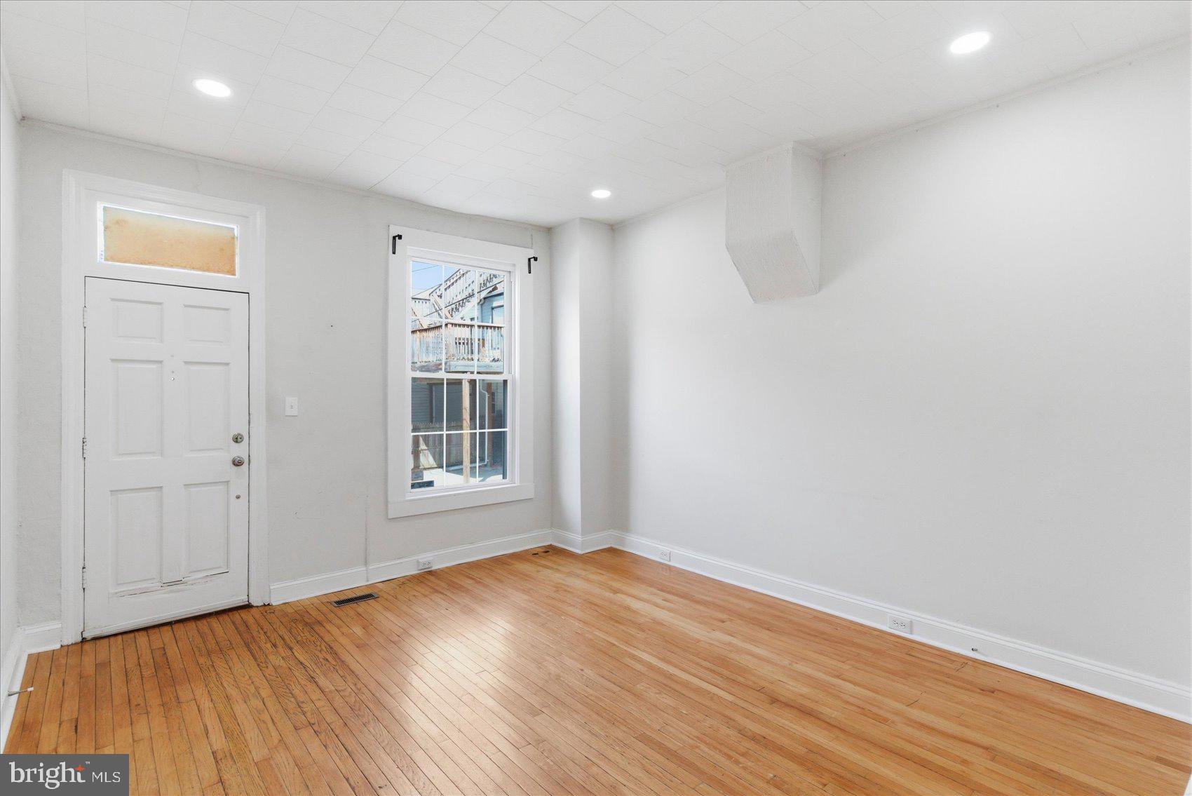 1301 CLARKSON STREET