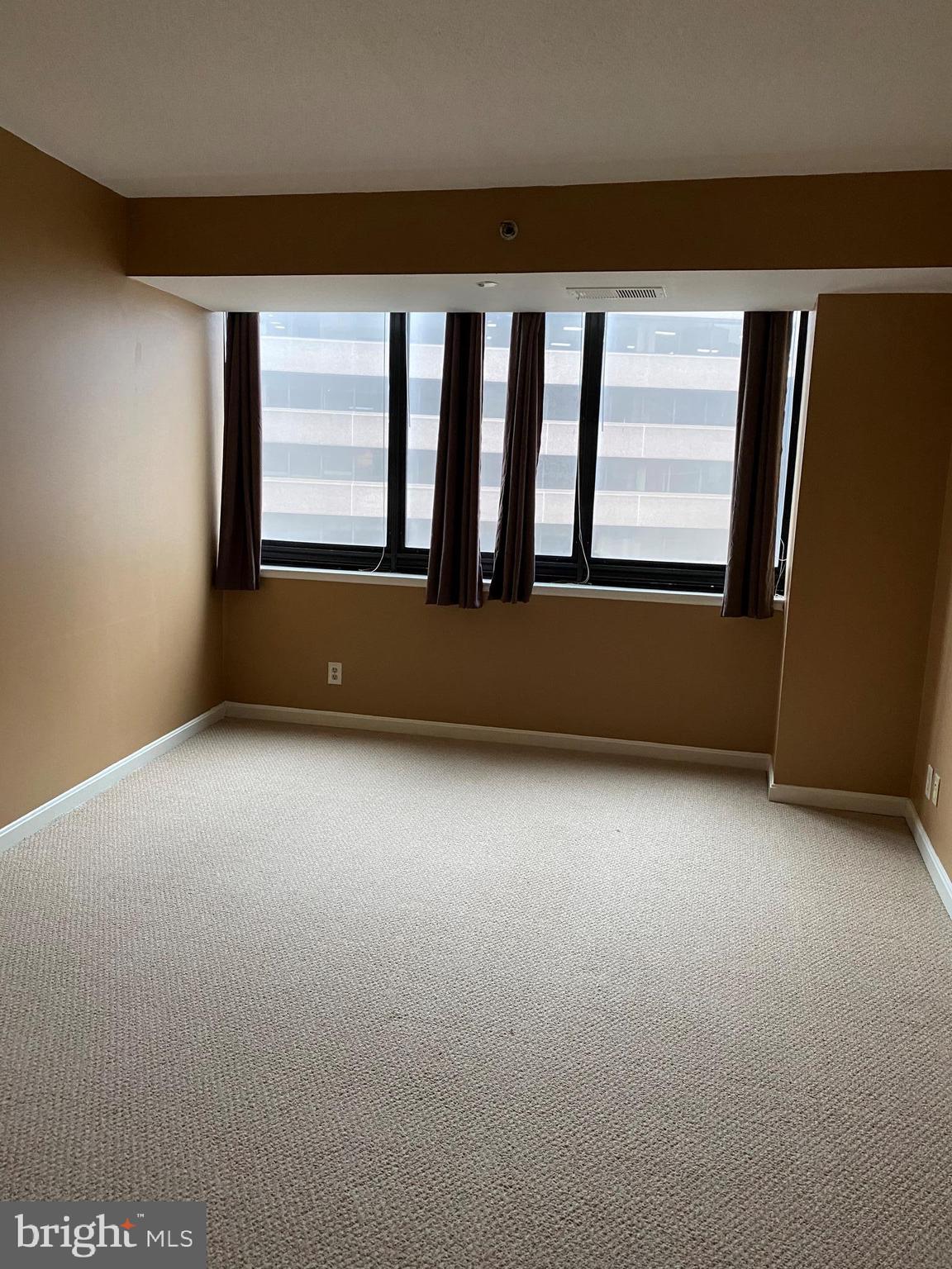 1805 CRYSTAL DRIVE 715S
