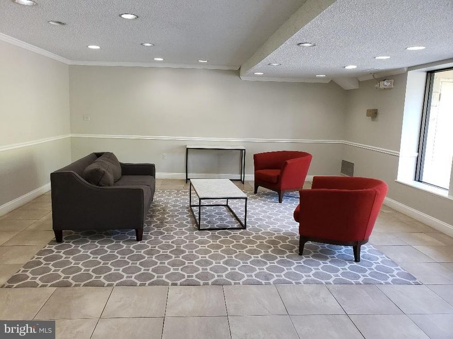 Popular Lafayette Park. Pool view form unit. Fresh Paint. New Carpet. Elevator. Condo Fee includes all utilities and minor maintenance. Please park off street or get a visitor pass from 6145 Leesburg Pike Management office.