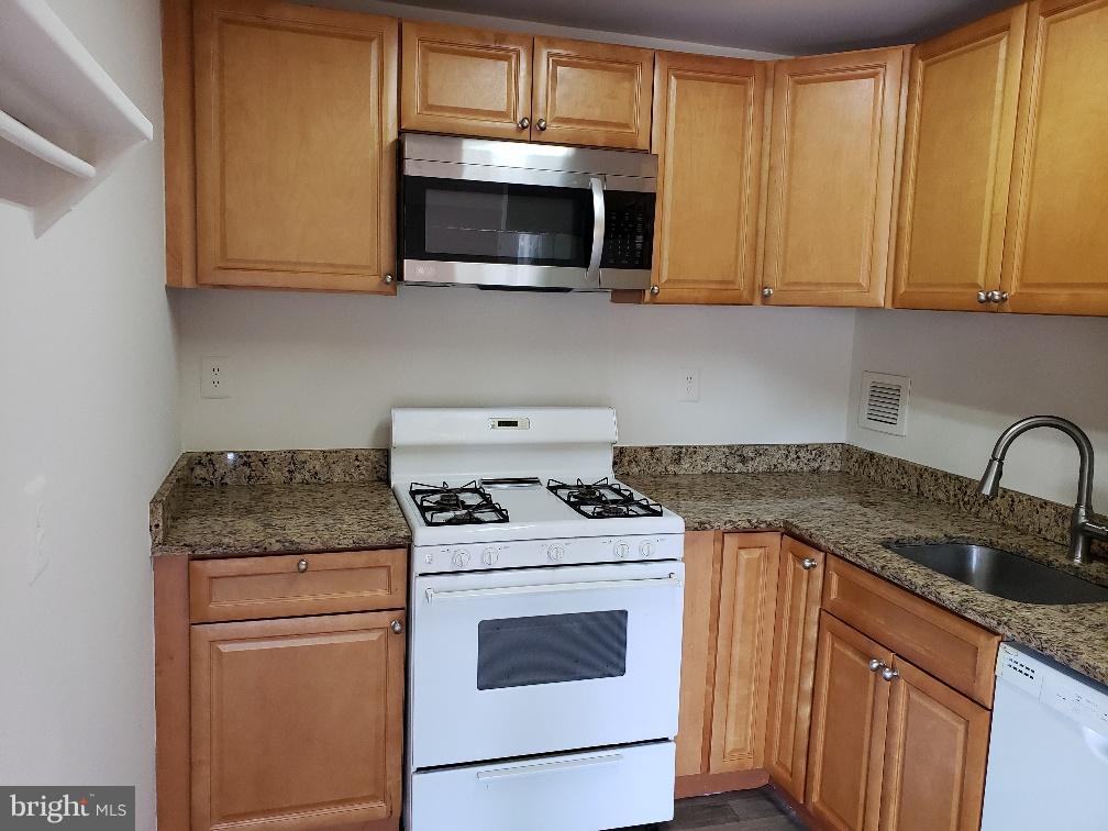 LAFAYETTE PARK - Residential