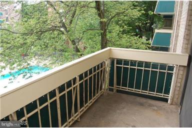 LAFAYETTE PARK - Residential