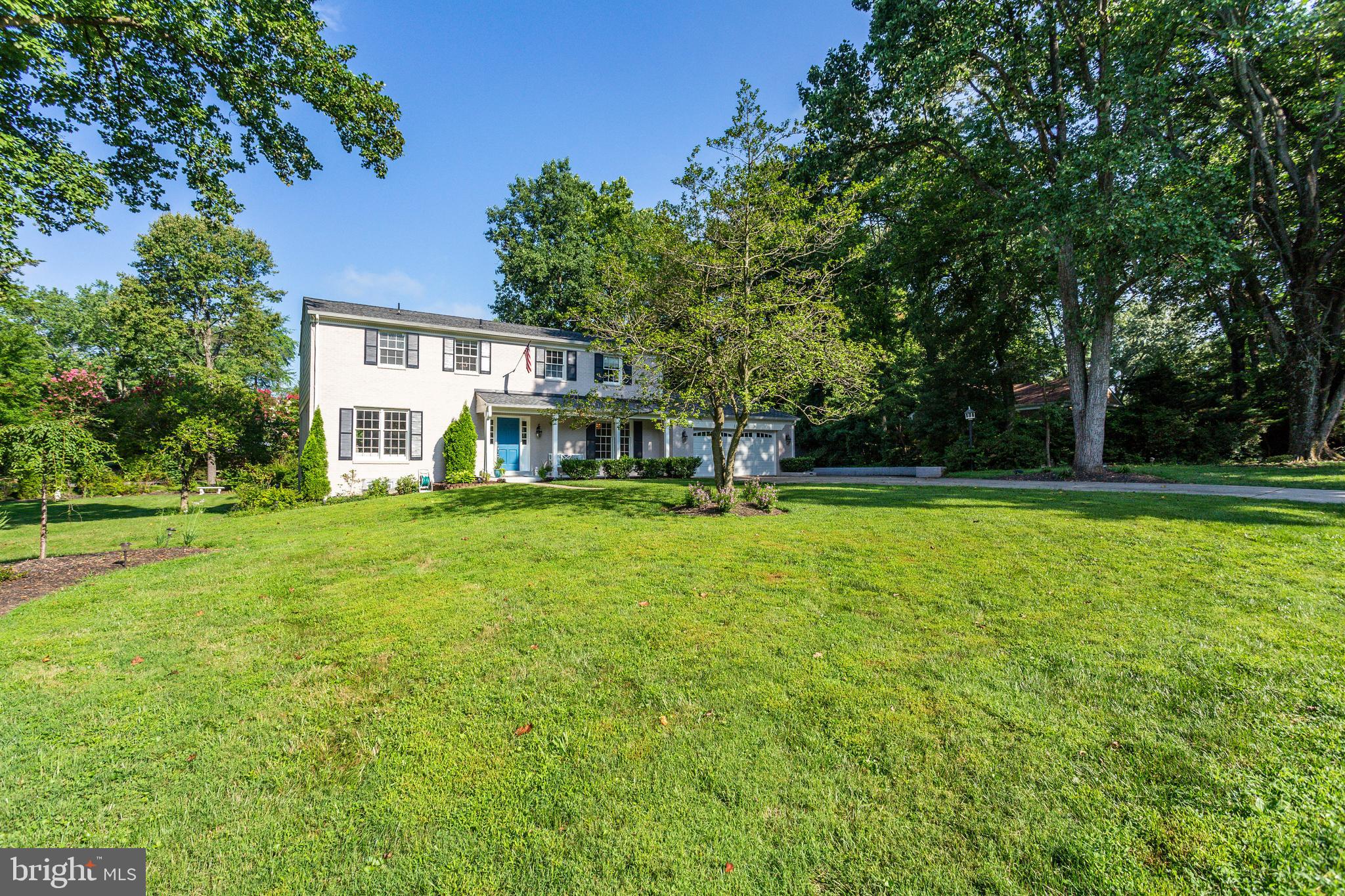 BEVERLY FARMS - Residential