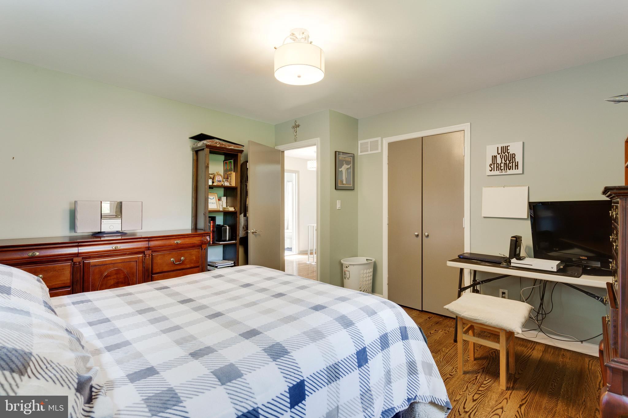 BEVERLY FARMS - Residential