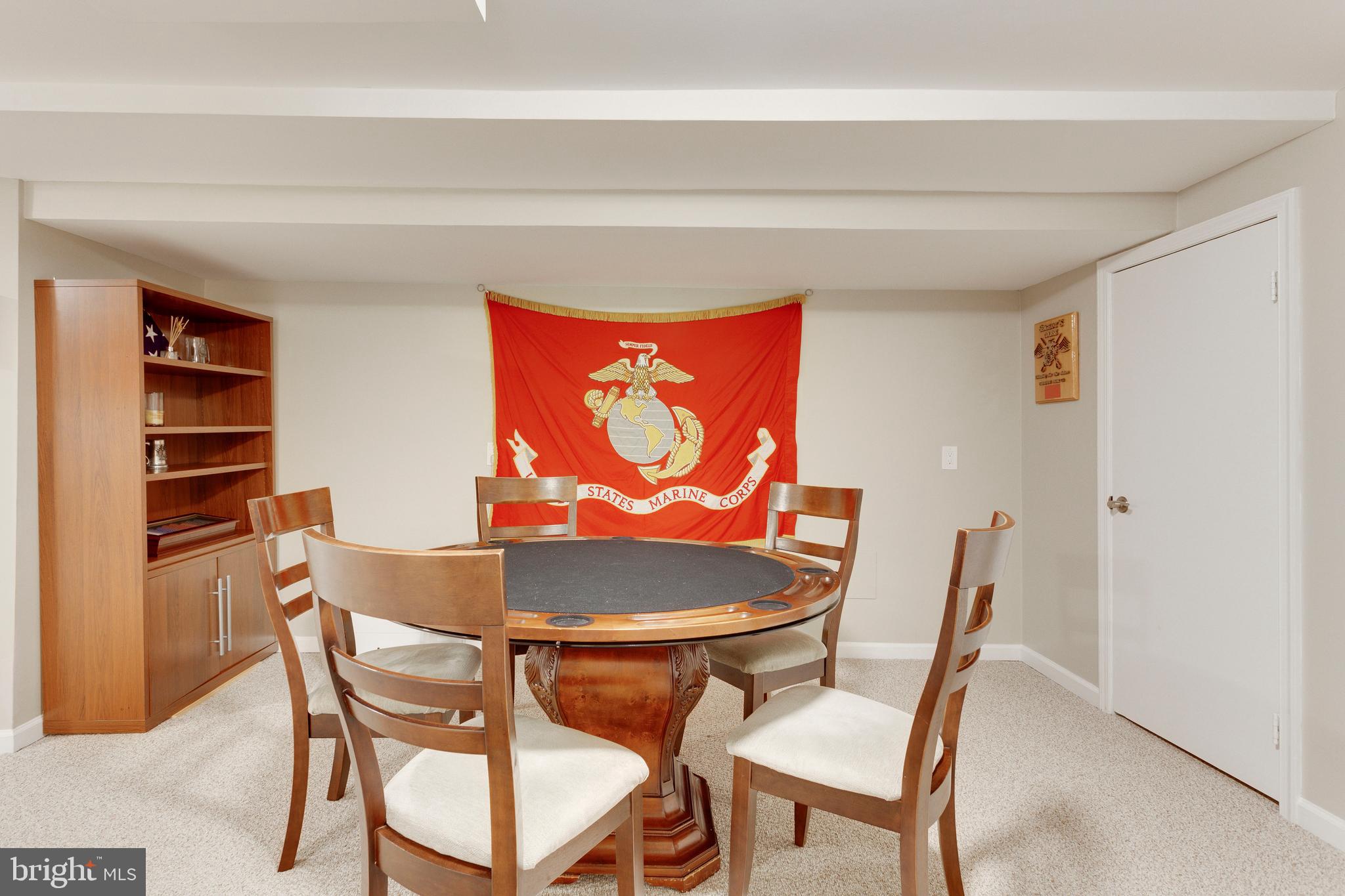 BEVERLY FARMS - Residential