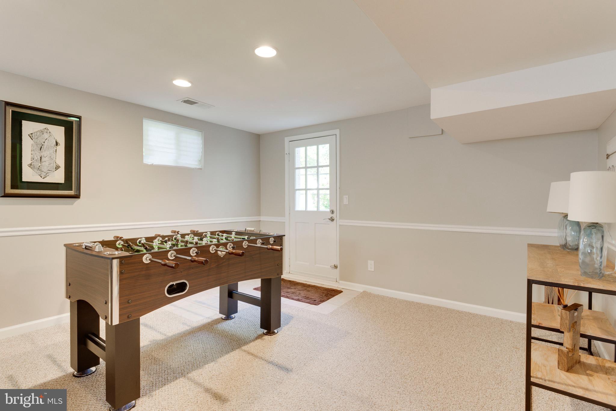 BEVERLY FARMS - Residential