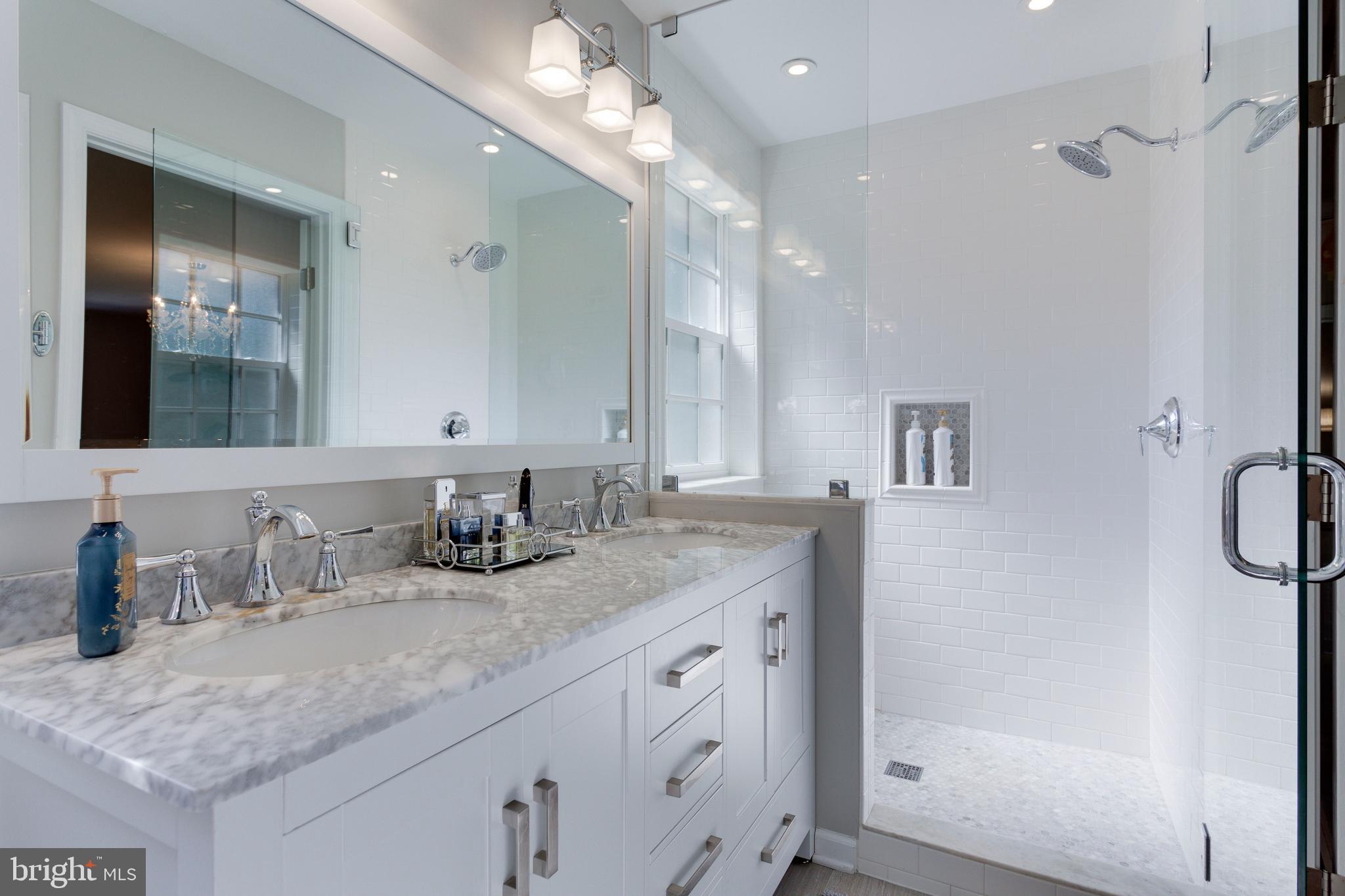 BEVERLY FARMS - Residential