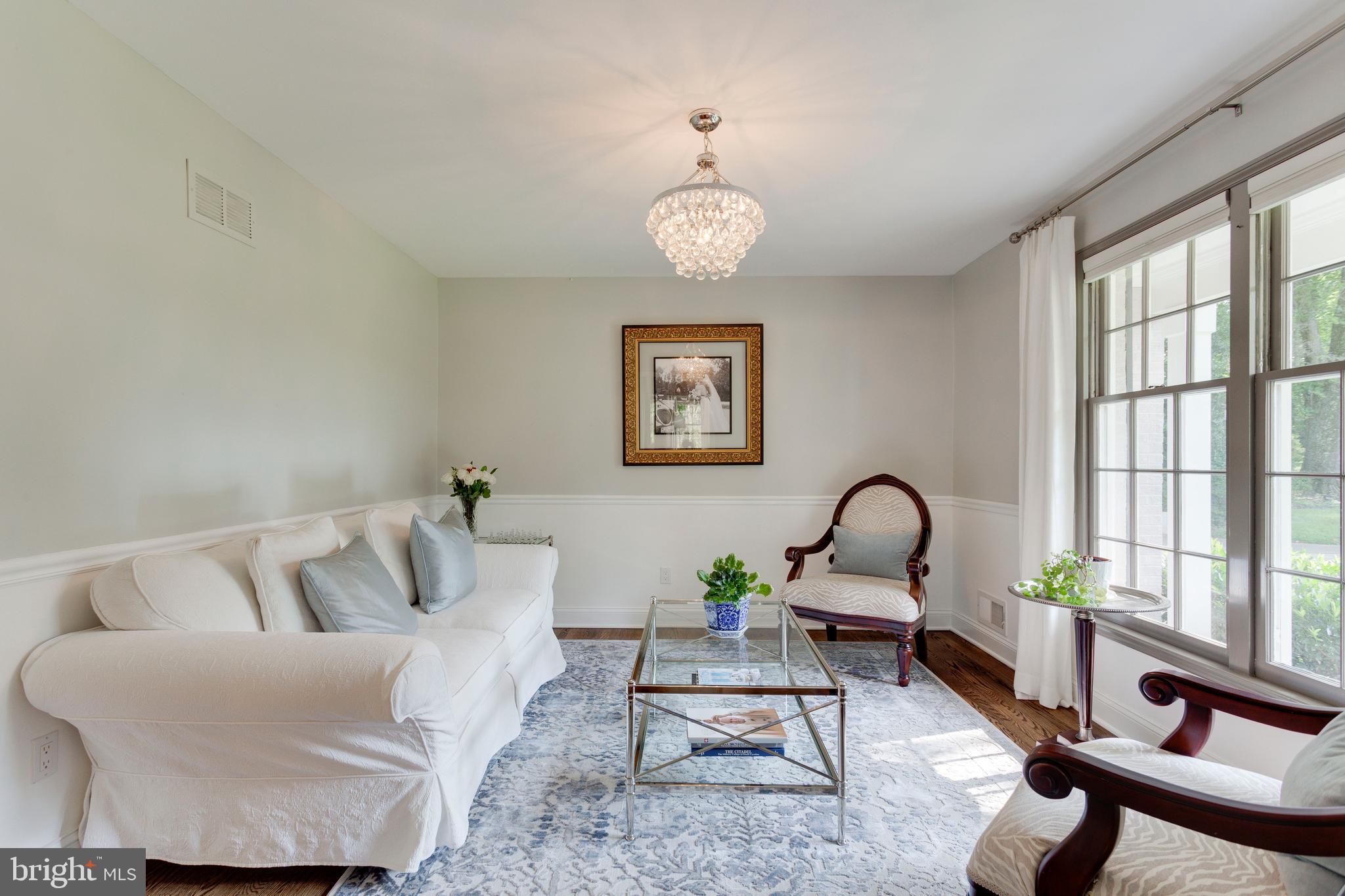 BEVERLY FARMS - Residential