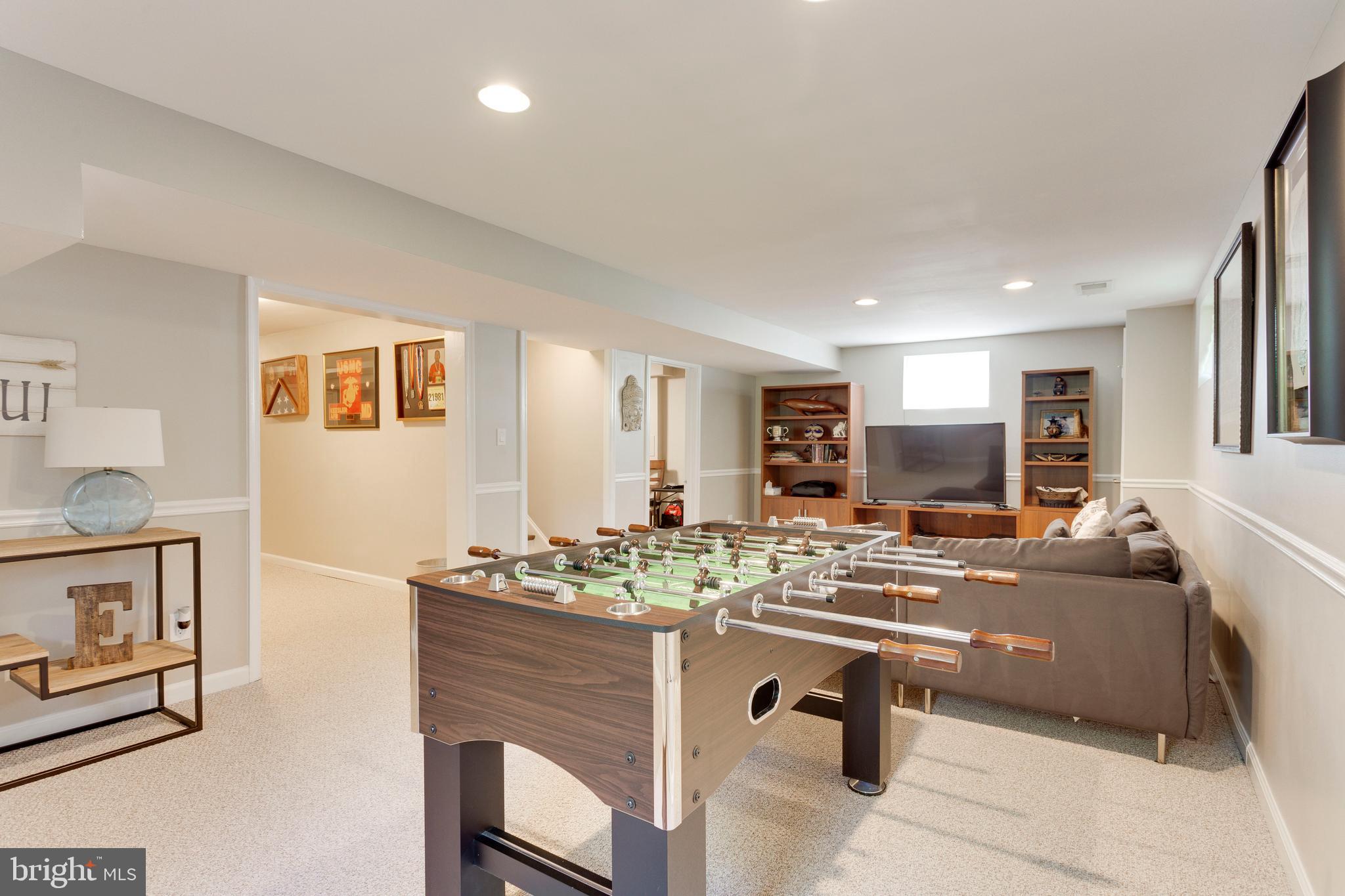 BEVERLY FARMS - Residential