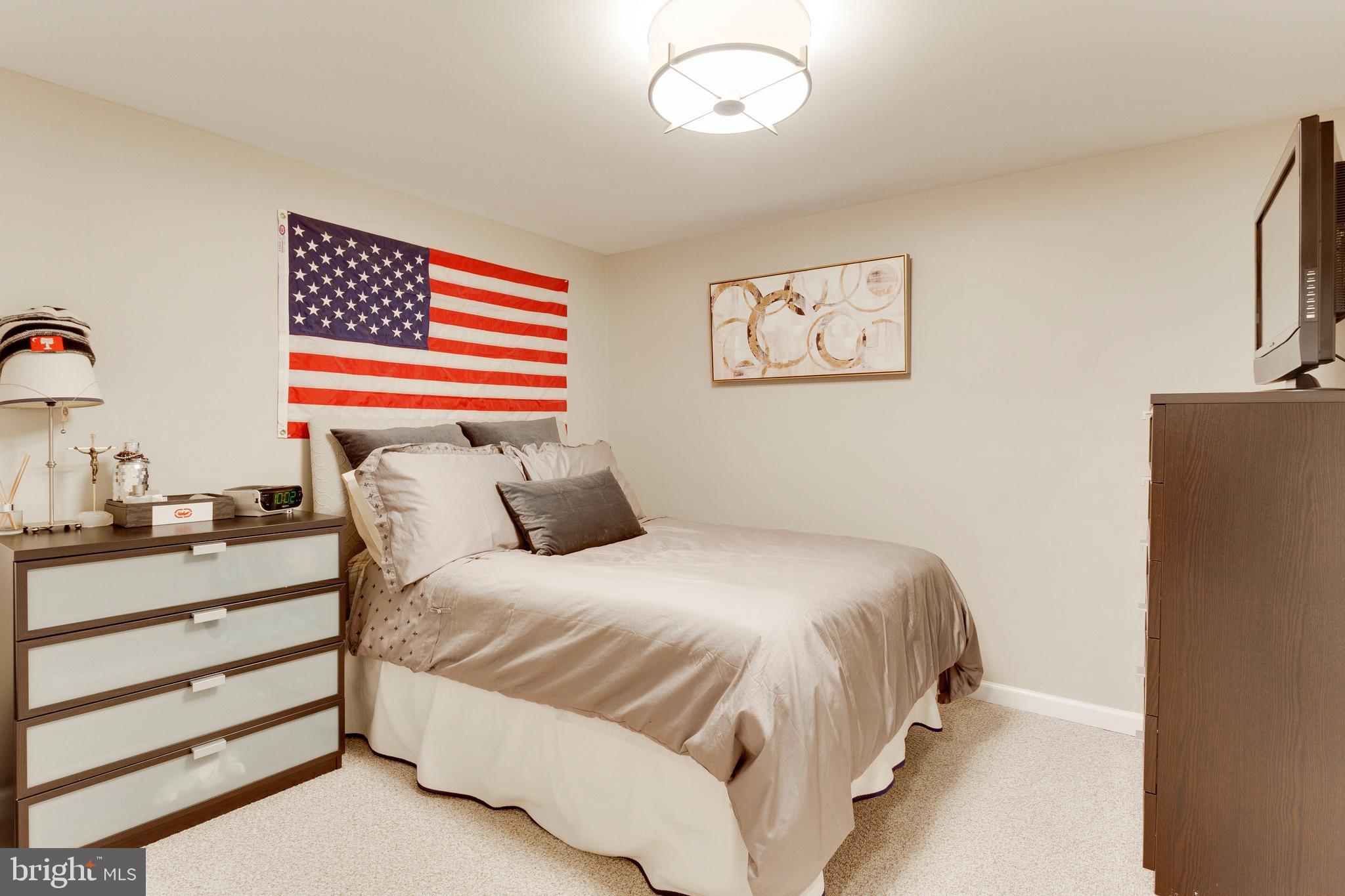 BEVERLY FARMS - Residential