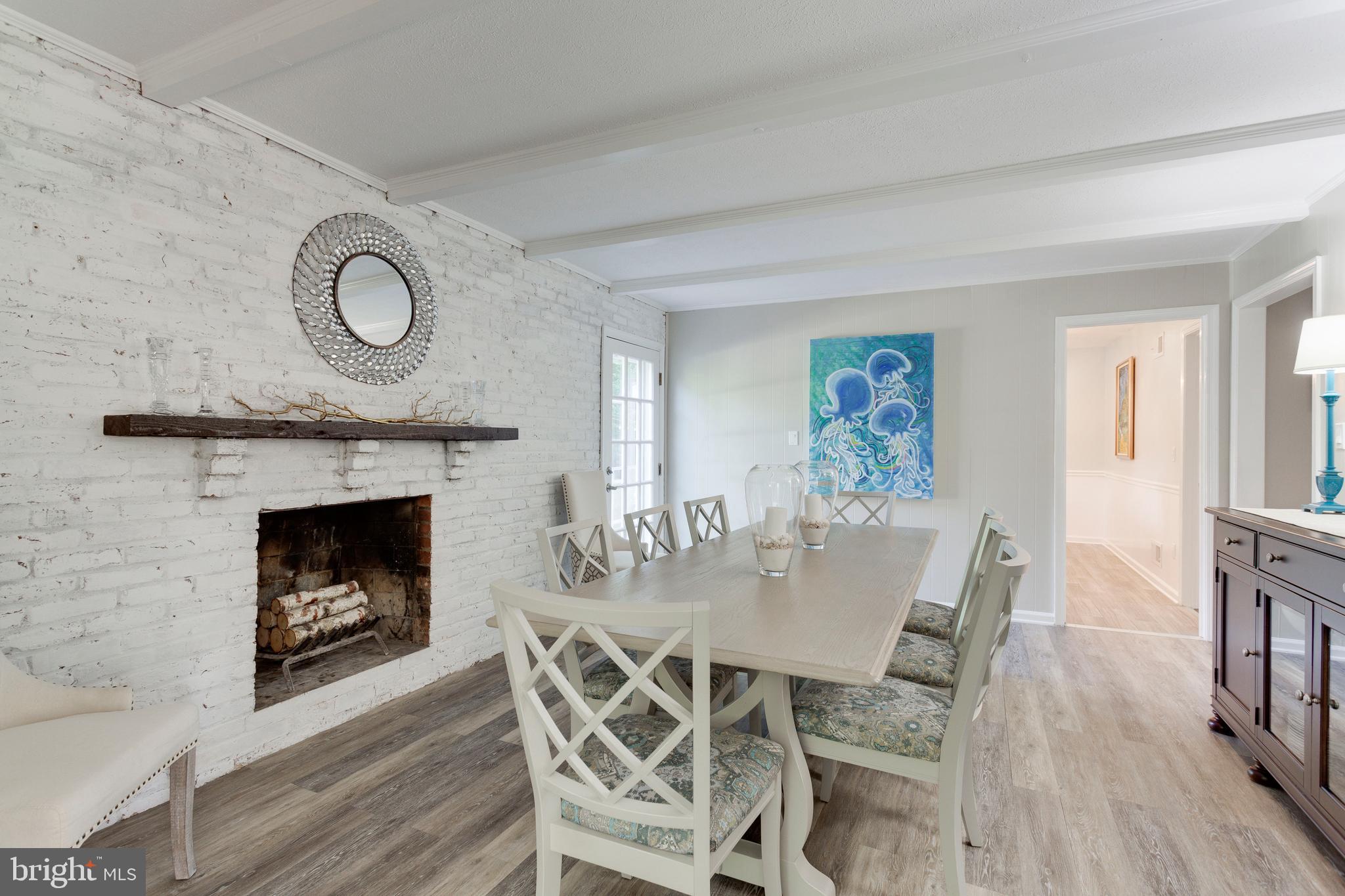 BEVERLY FARMS - Residential