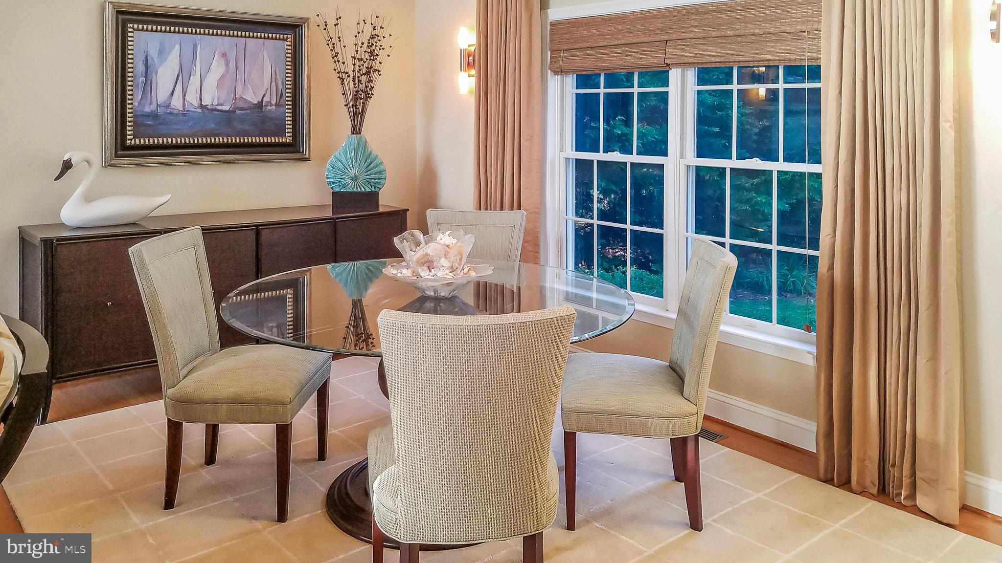 TALL TIMBERS - Residential