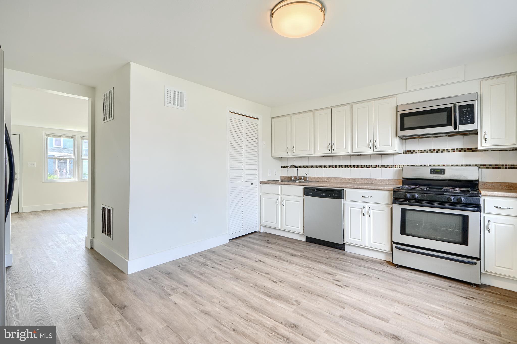 LAKELAND - Residential