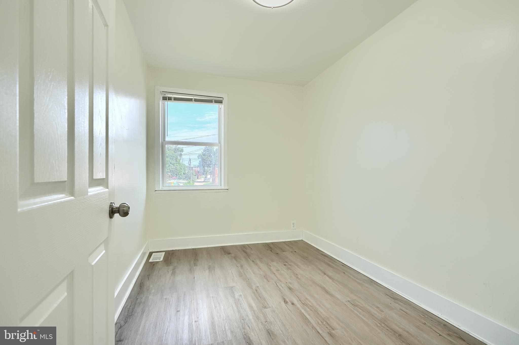 LAKELAND - Residential