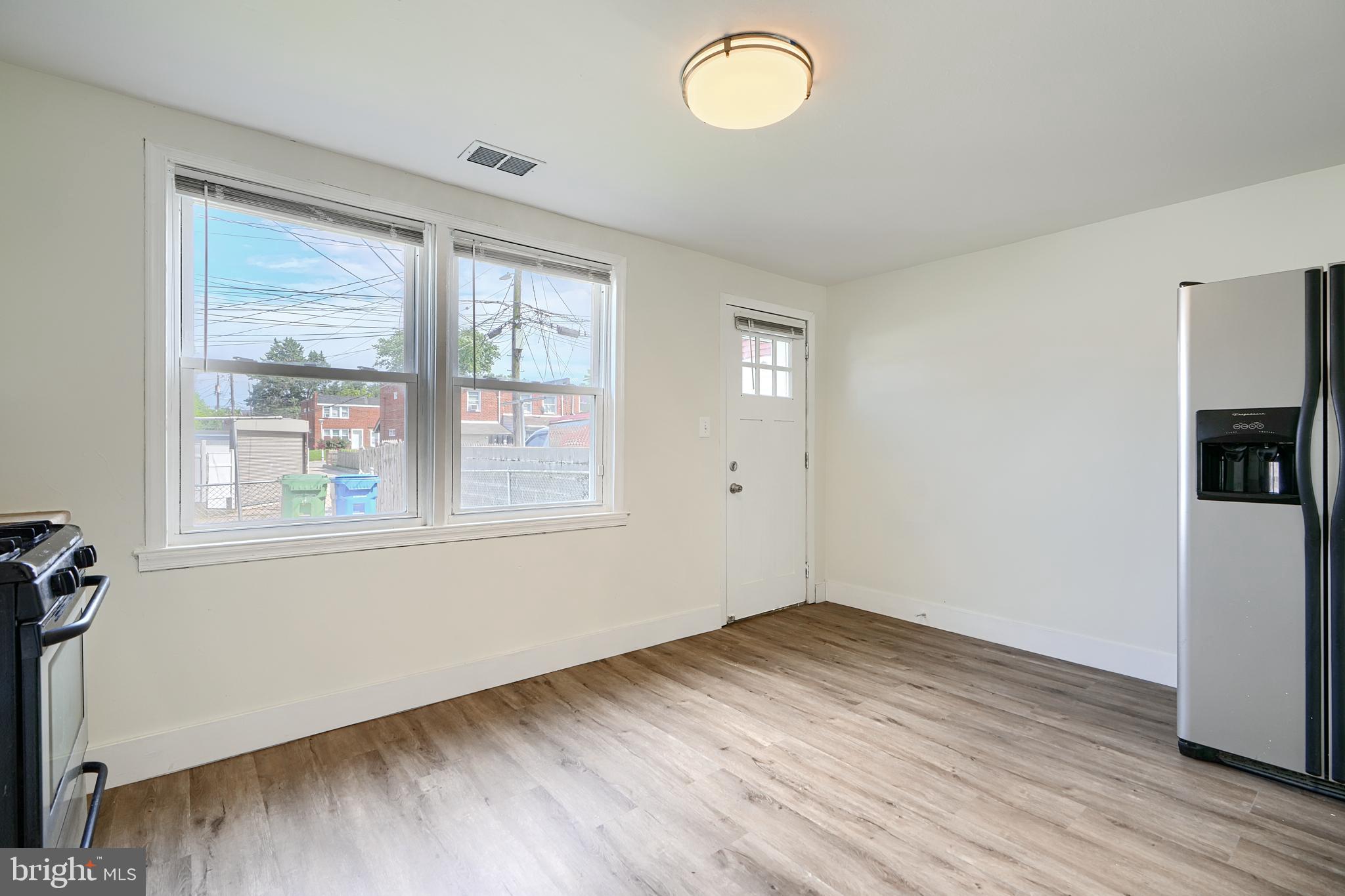 LAKELAND - Residential