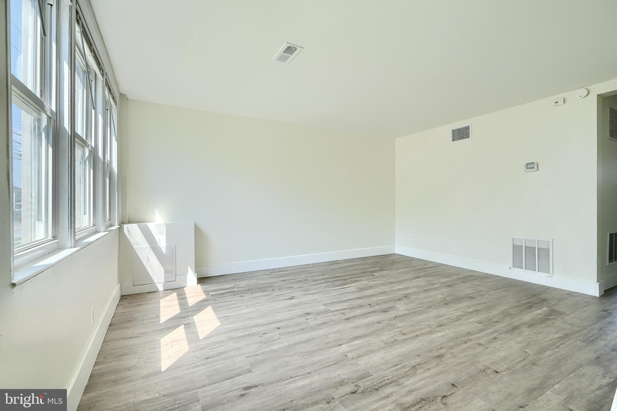 LAKELAND - Residential