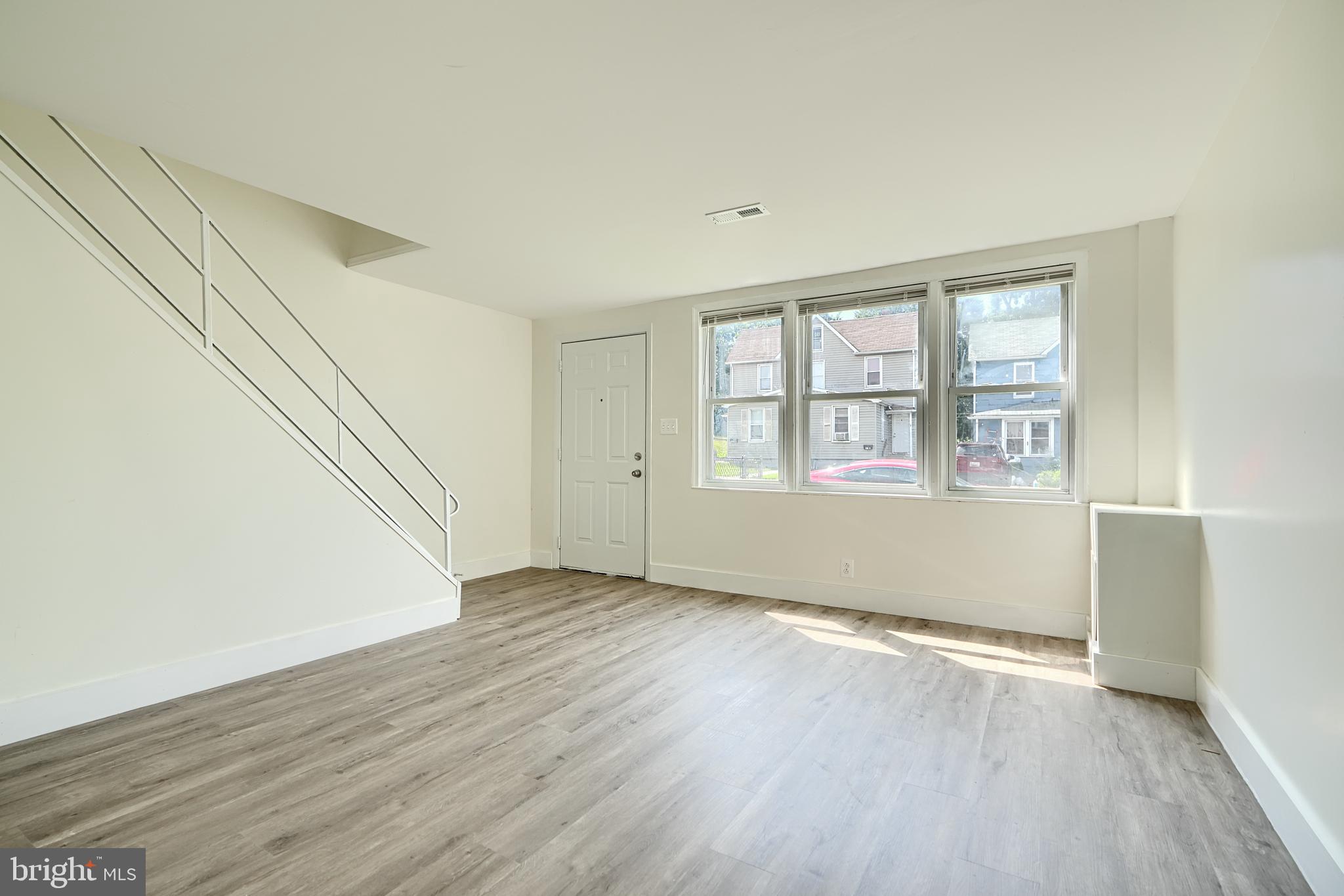 LAKELAND - Residential